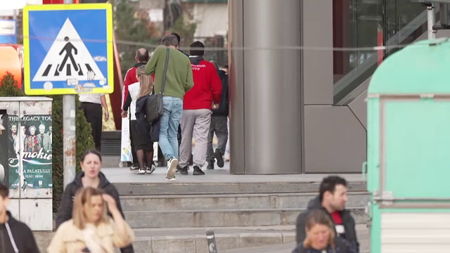 Sistemul bancar, &icirc;n creștere cu zeci de miliarde &icirc;n 2025, chiar dacă creditele neperformante răm&acirc;n peste nivelul din 2024