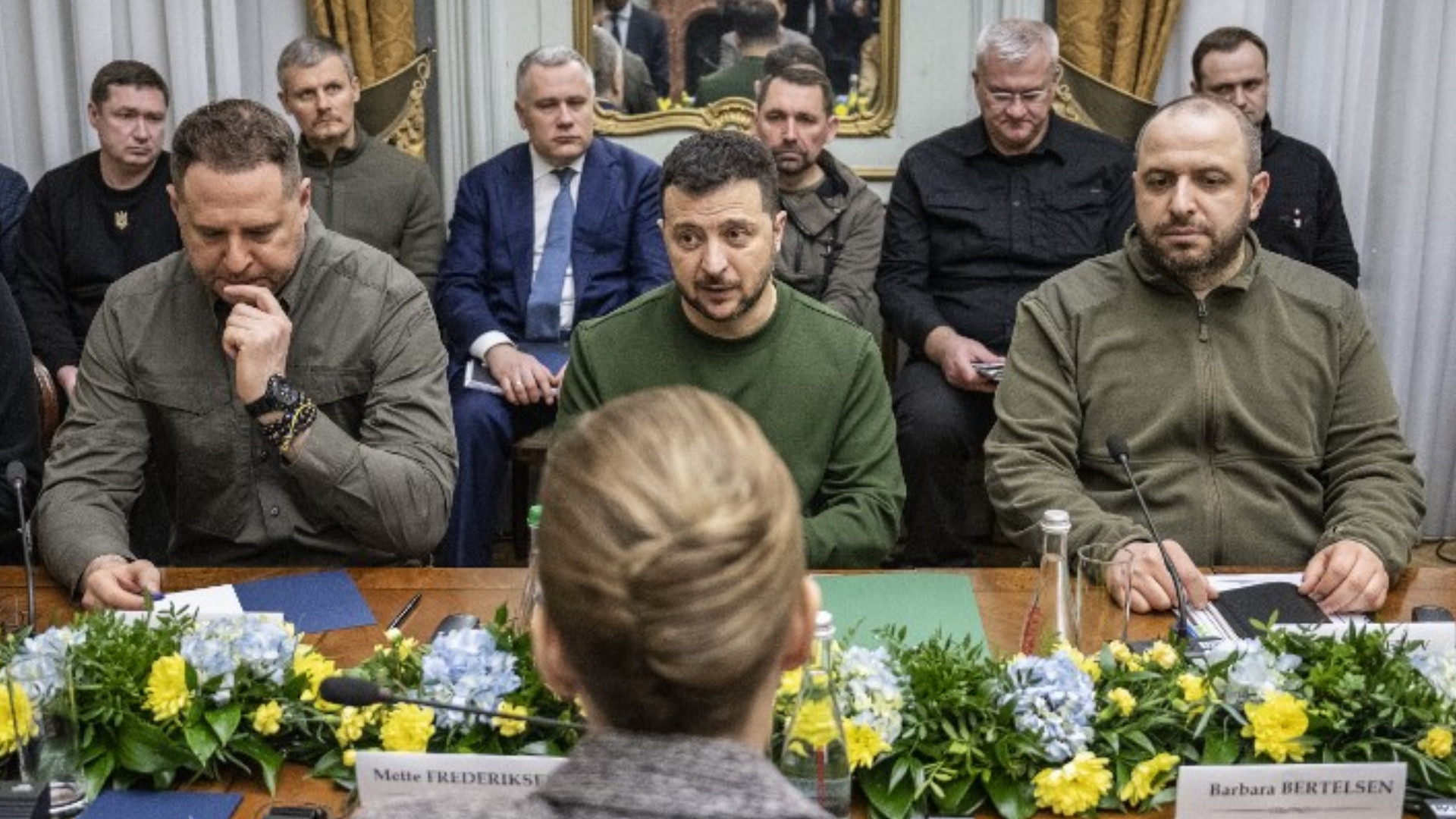 Un consilier de rang înalt al lui Zelenski neagă că ar fi dat un răspuns pozitiv pentru planul de pace al lui Trump