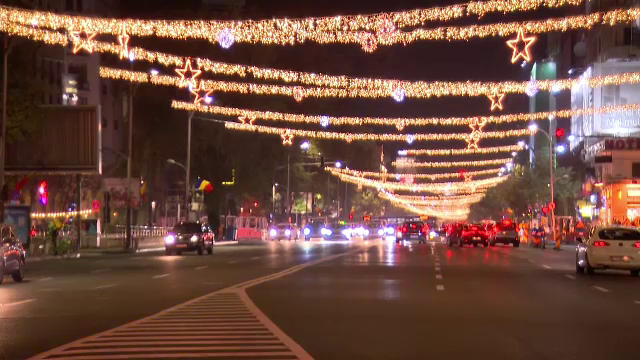 Bucureștiul se pregătește de sărbători. Când se vor aprinde luminițele de Crăciun