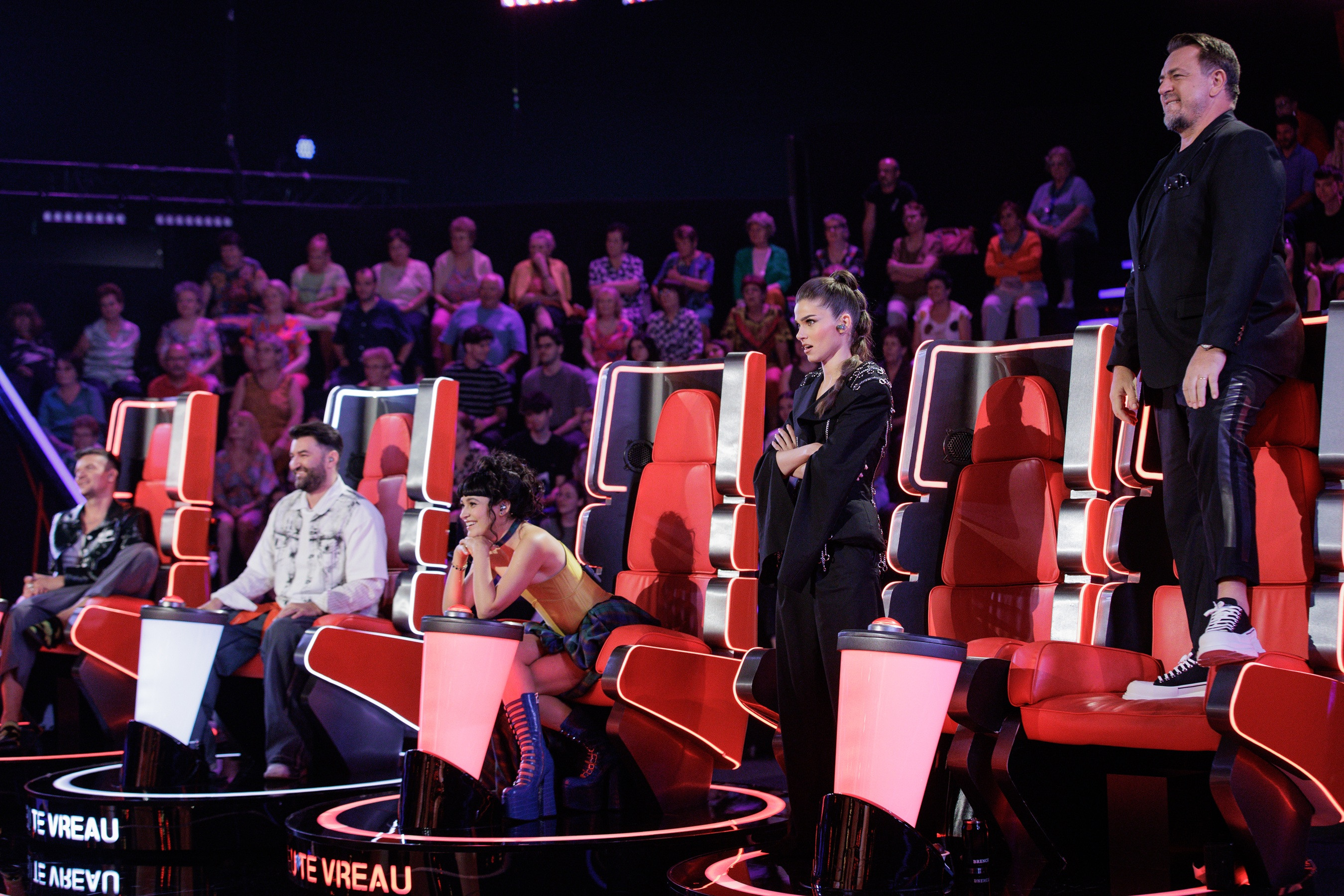 Vocea României a fost, vineri, lider absolut de audiență. Pavel Bartoș: „Avem o surpriză de zile mari”