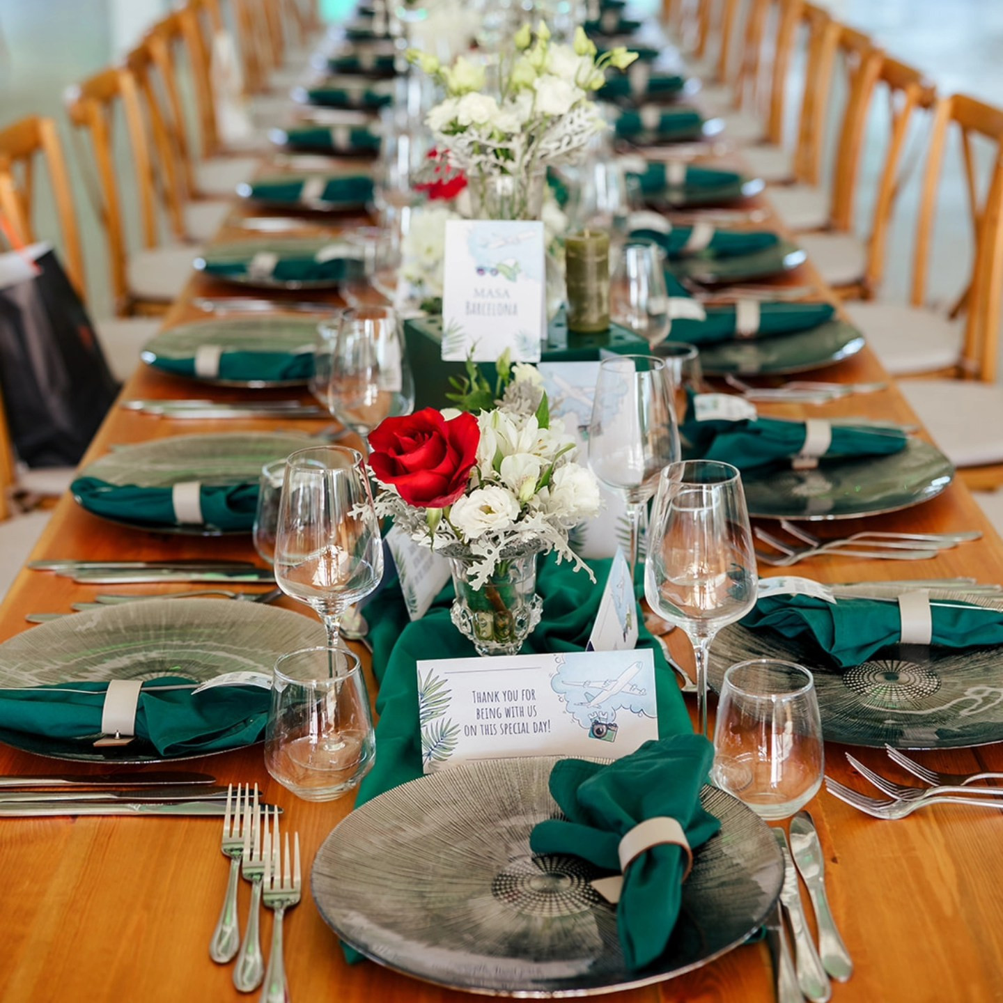 (P) Revelion 2026 la WOW Hambar – Descoperă experiența WOW creată de Carmen Ioniță, event planner premiat