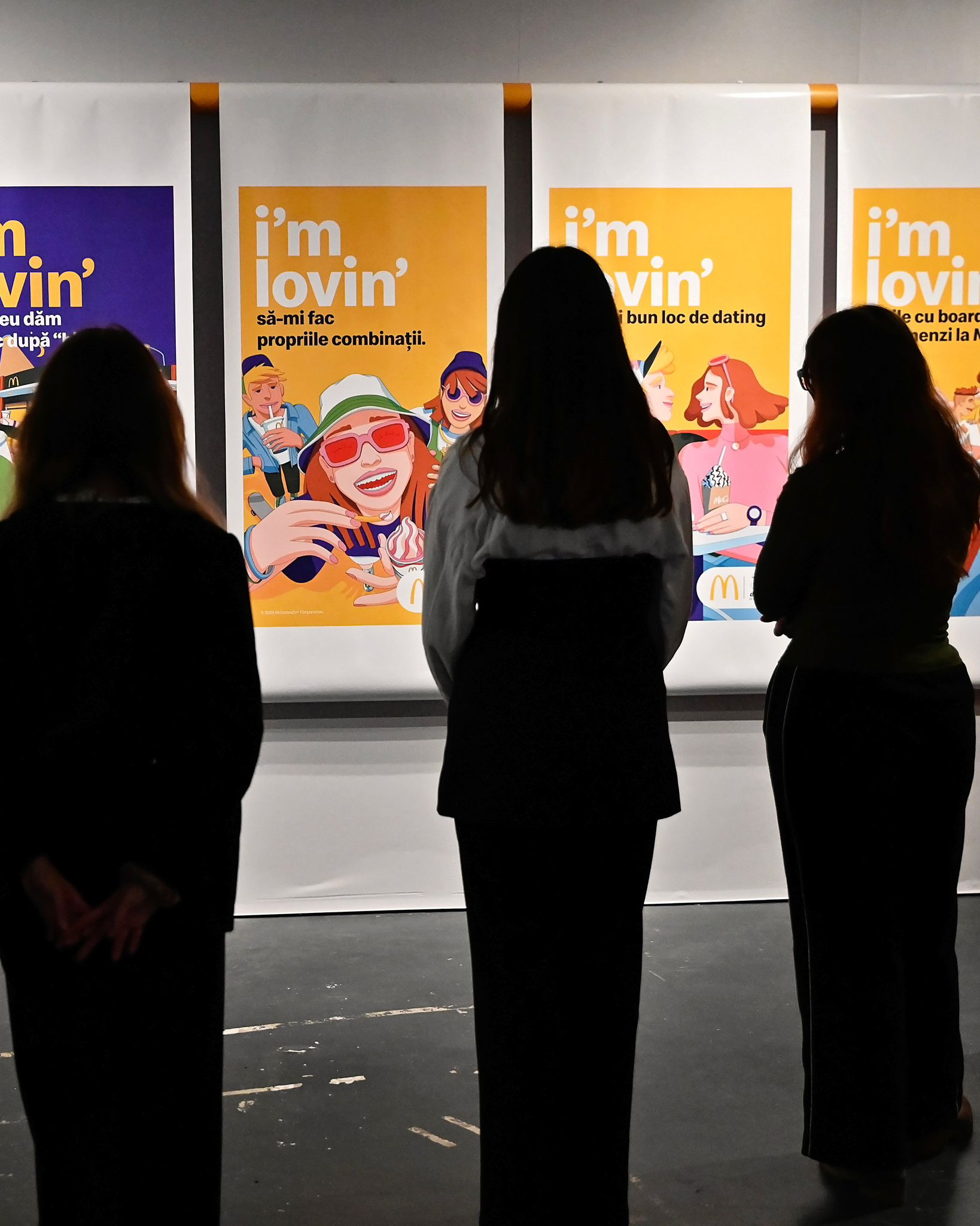 (P) 30 de ani de McDonald’s în România prin ochii artiștilor români