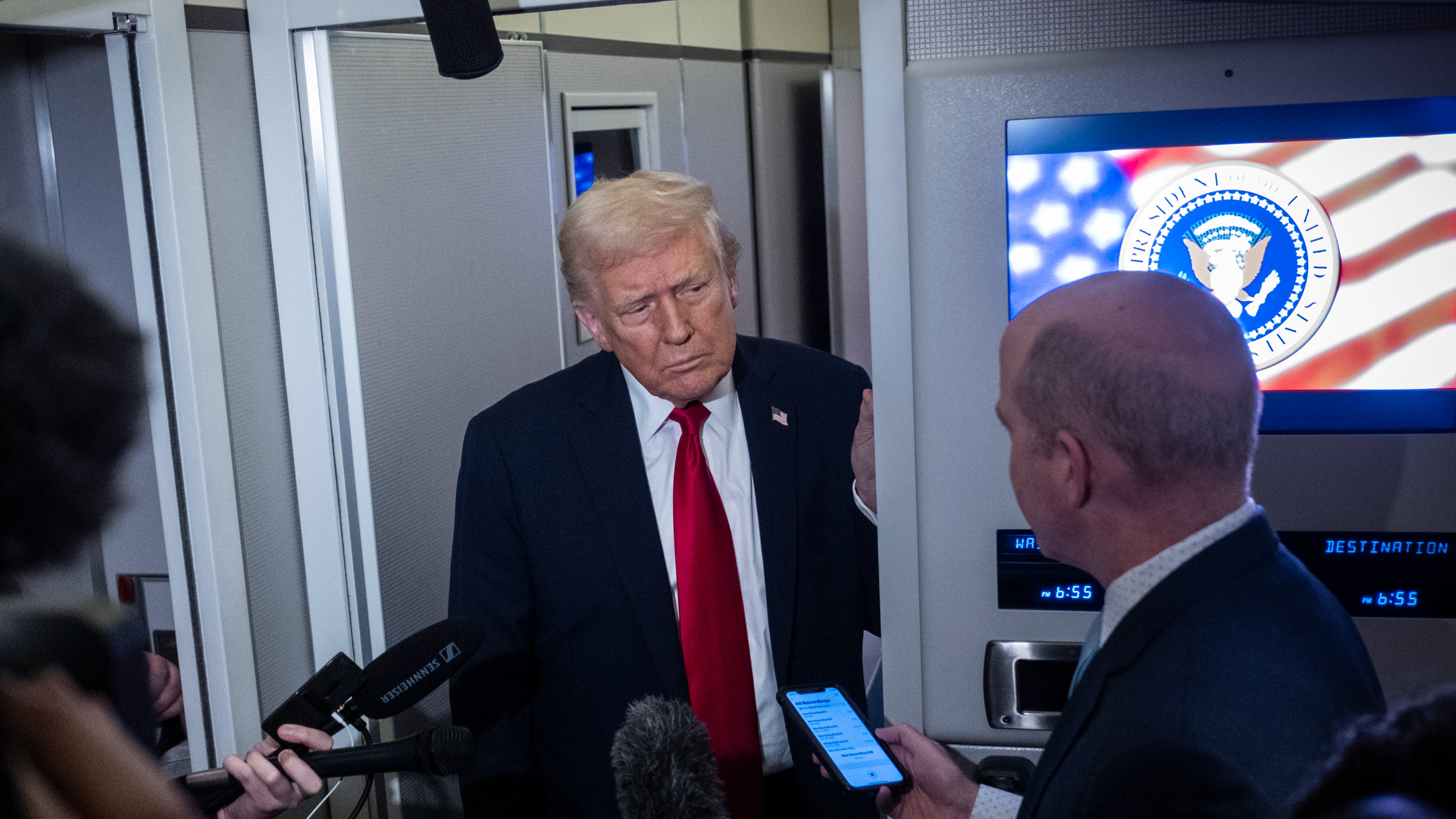 Reacția lui Donald Trump după ce a aflat că emisarul său i-a „învățat” pe ruși cum să-i vorbească