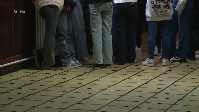 Învățătoarea lovită de un elev, în Cluj-Napoca, a primit cinci zile de concediu medical. Și mama copilului a fost agresată