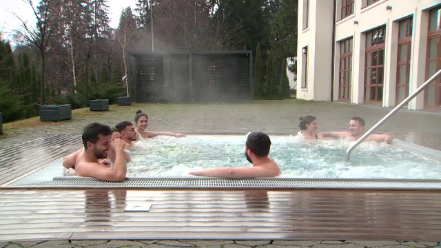 Cum petrec românii în minivacanța de Ziua Națională la spa. „Păcat că nu avem zăpadă"