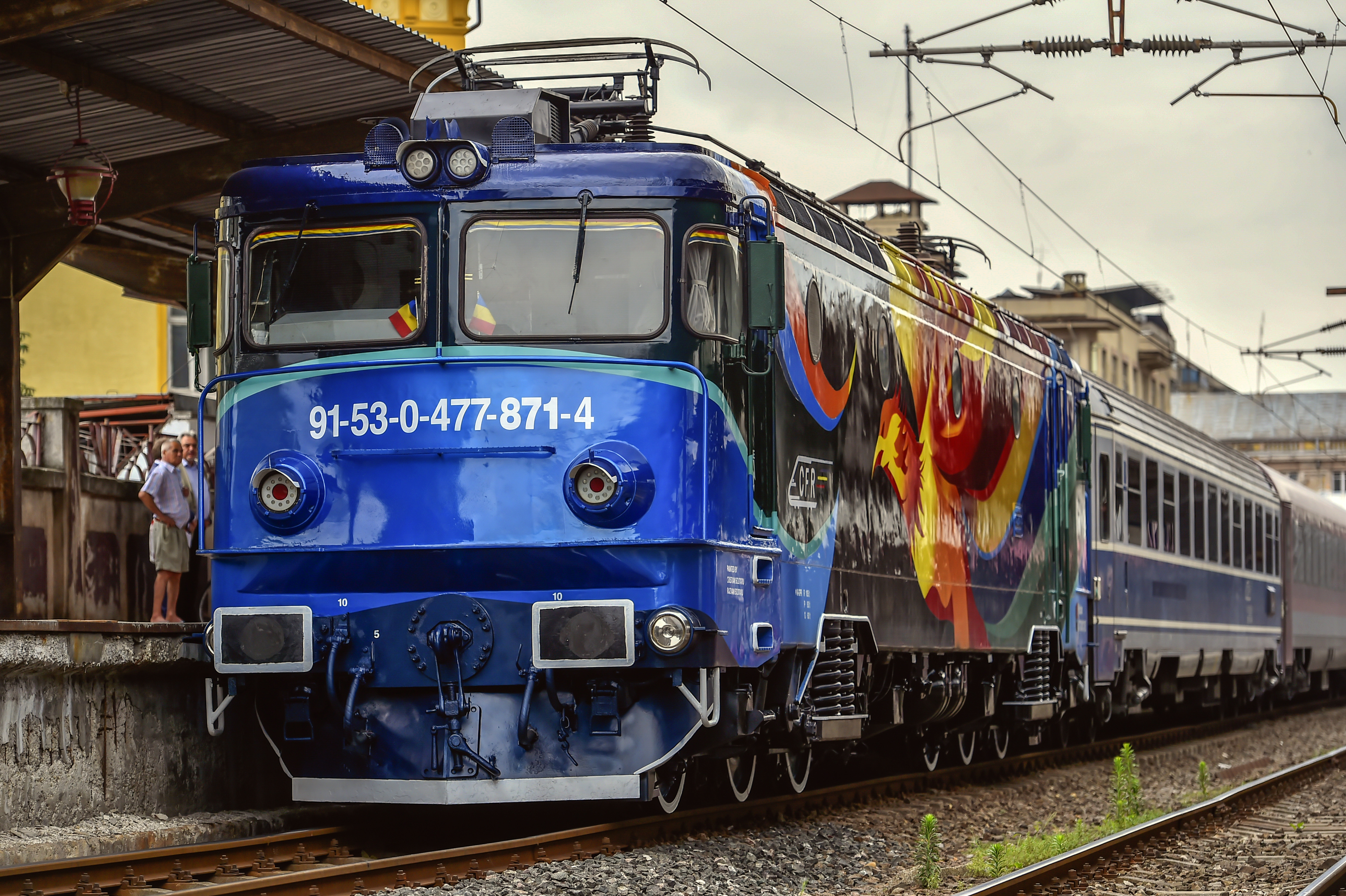 Conversațiile ceferiștilor acuzați de vânzări ilegale de locuri, dezvăluite de procurori. Foloseau CNP-urile elevilor