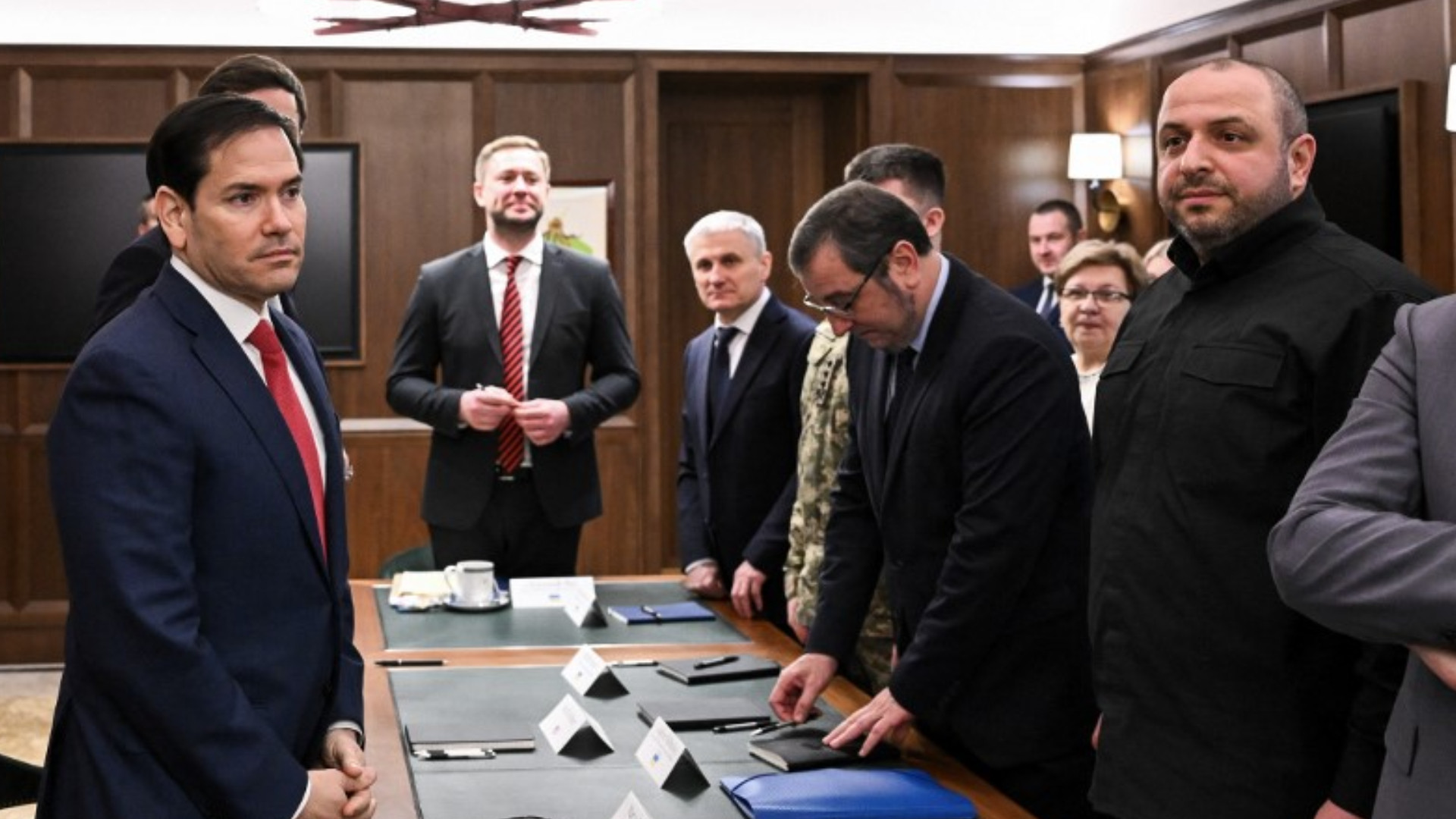 Rubio dă asigurări în Florida: Negocierile cu Umerov pe planul de pace Trump vizează să deschidă calea unei Ucraine suverane