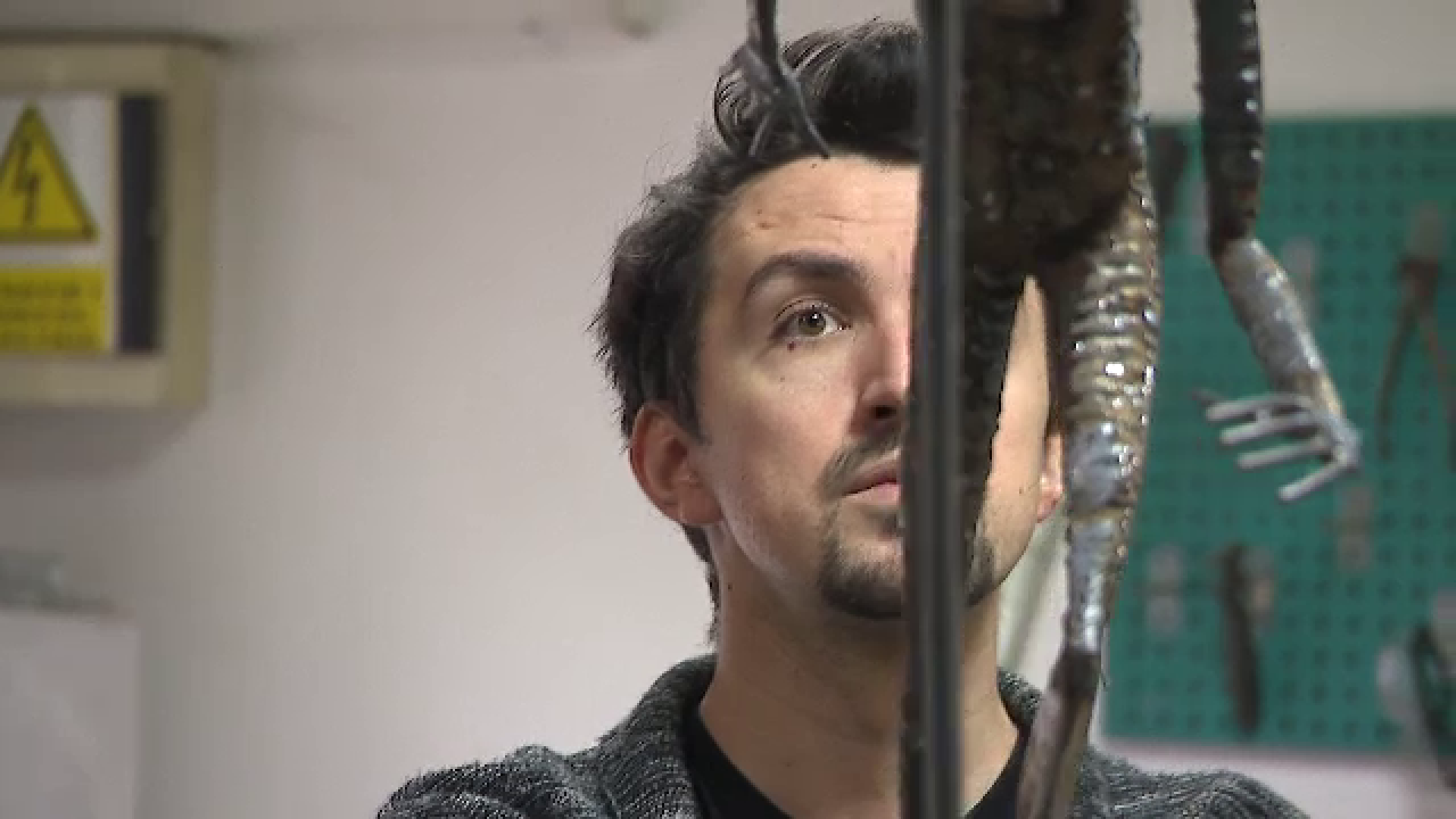 Daniel Rădulescu, sculptorul român care „îmblânzește” oțelul. Lucrările lui de zeci de mii de euro au ajuns pe 4 continente