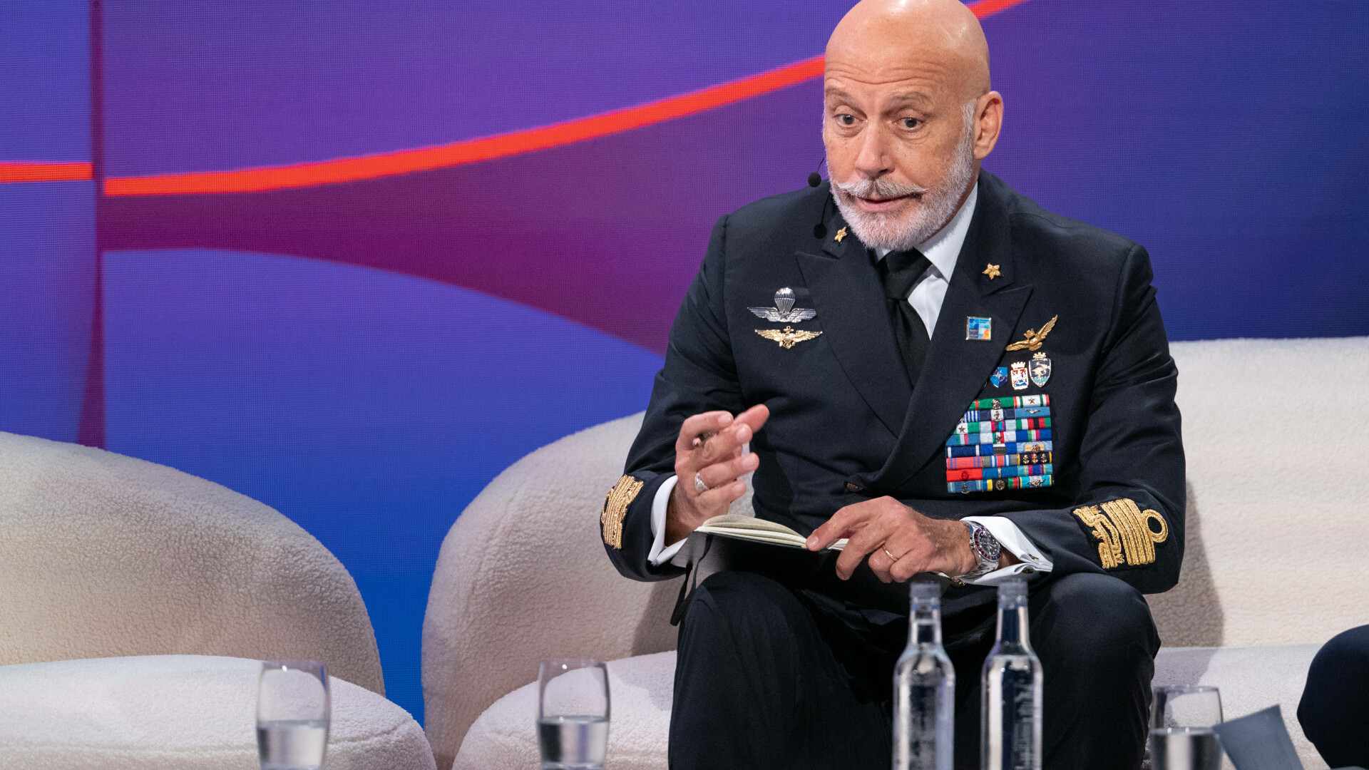 NATO analizează „o lovitură preventivă” împotriva războiului hibrid rusesc. Amiralul Dragone a identificat problemele