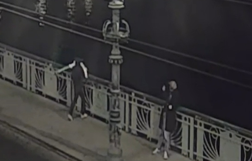 Poliția din Cehia anchetează un caz fără precedent. Ce au surprins camerele de supraveghere din Praga