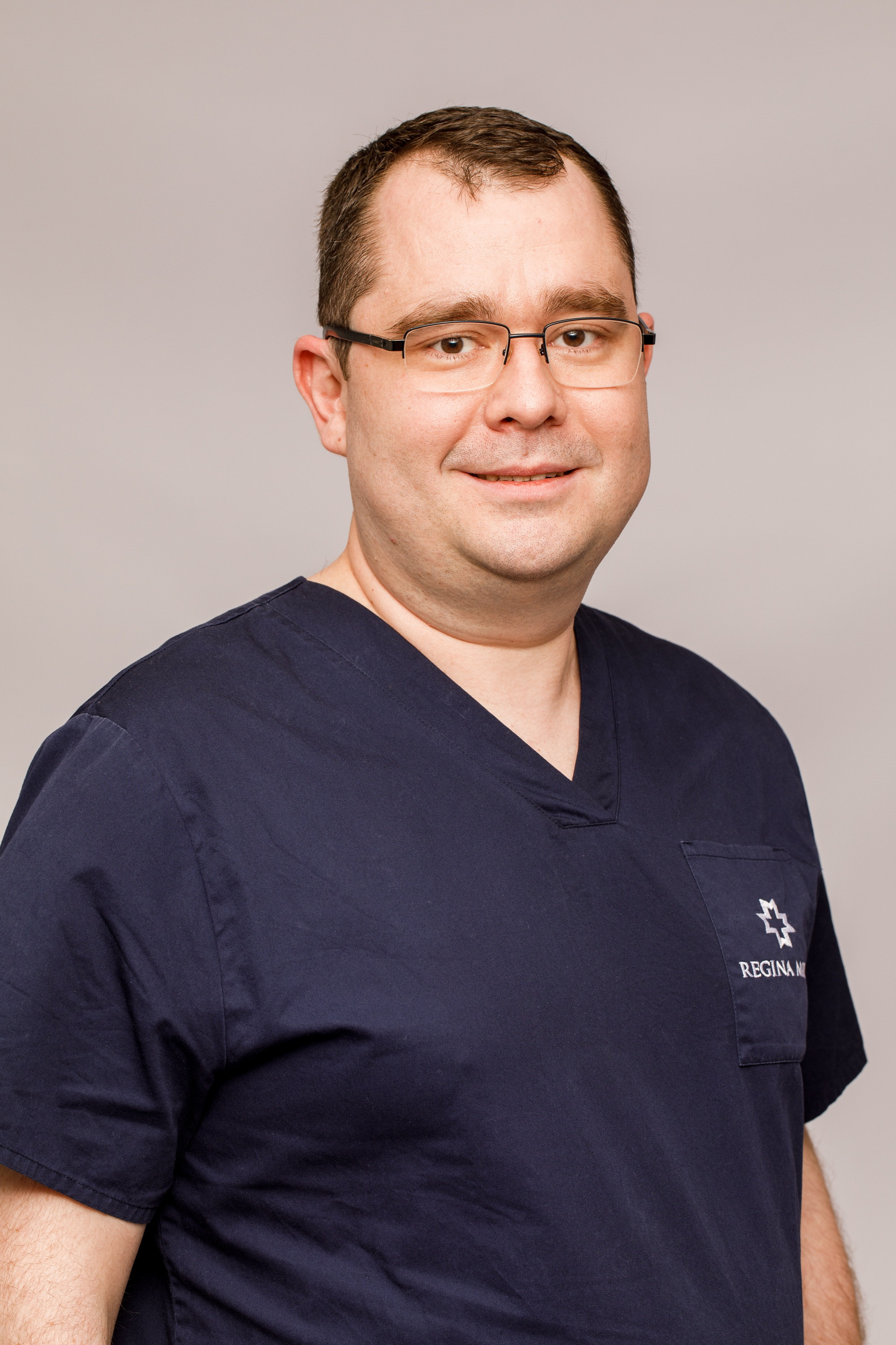 (P) „Am avut sentimentul că sunt singurul pacient. Doar așa s-ar putea explica dedicarea și empatia medicului”