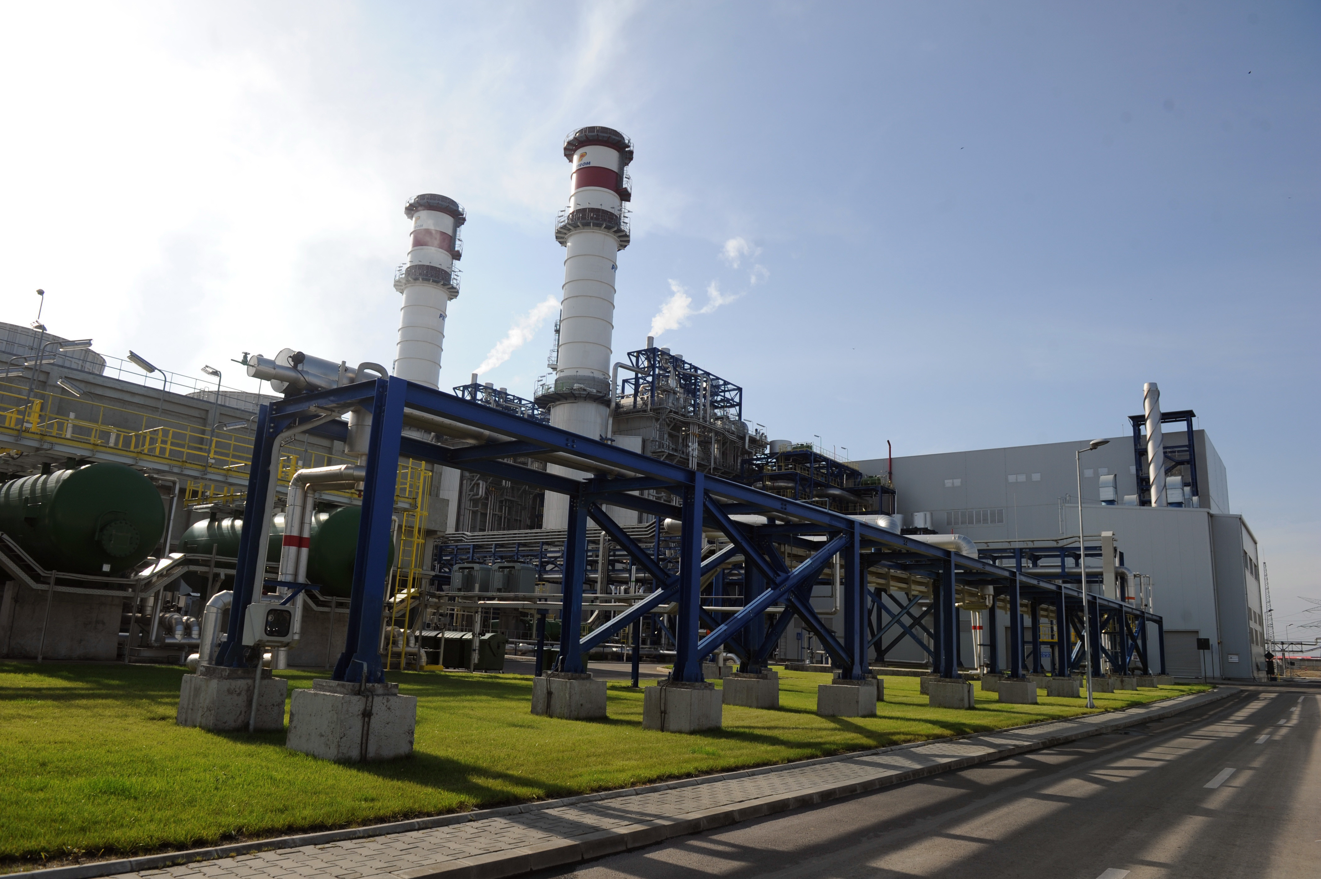 Centrala electrică Brazi, repusă în funcțiune după oprirea cauzată de criza apei de la Paltinu. „România este în siguranţă”