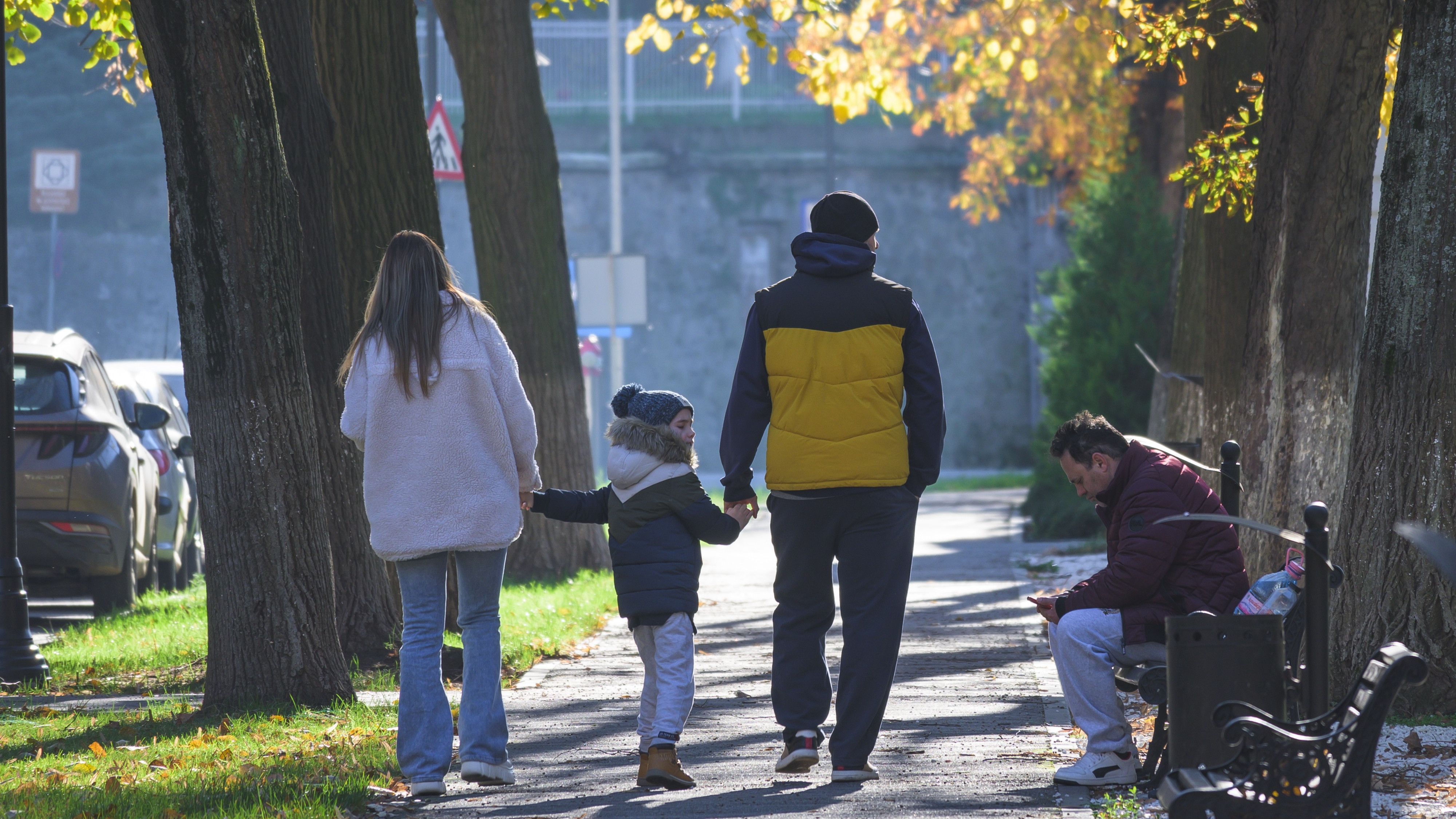 Vremea azi, 3 decembrie 2025. O zi mohorâtă, dar cu temperaturi ridicate în sudul și estul țării