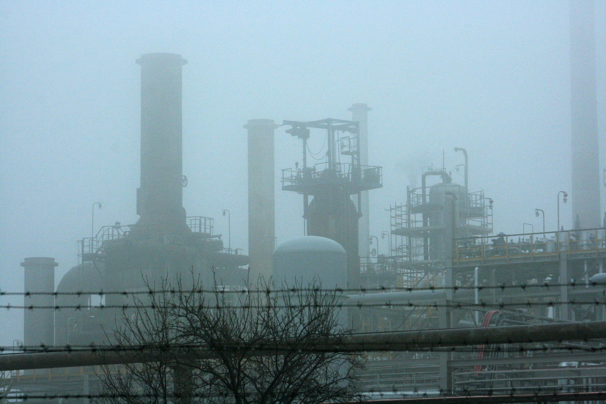 Criza apei din Prahova: Rafinăria Petrobrazi primește alimentare din două surse alternative pentru a putea funcționa