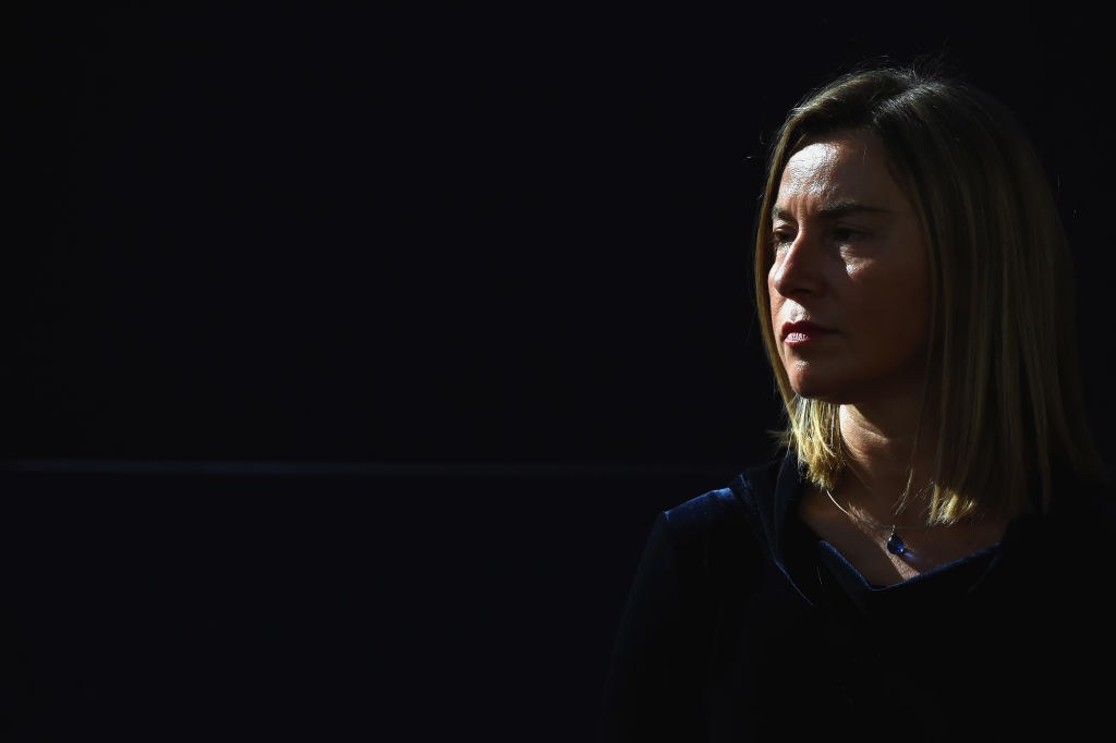Cine este Federica Mogherini, fosta diplomată de rang înalt a UE, acuzată de Parchetul Codruței Kovesi de fraudă și corupție