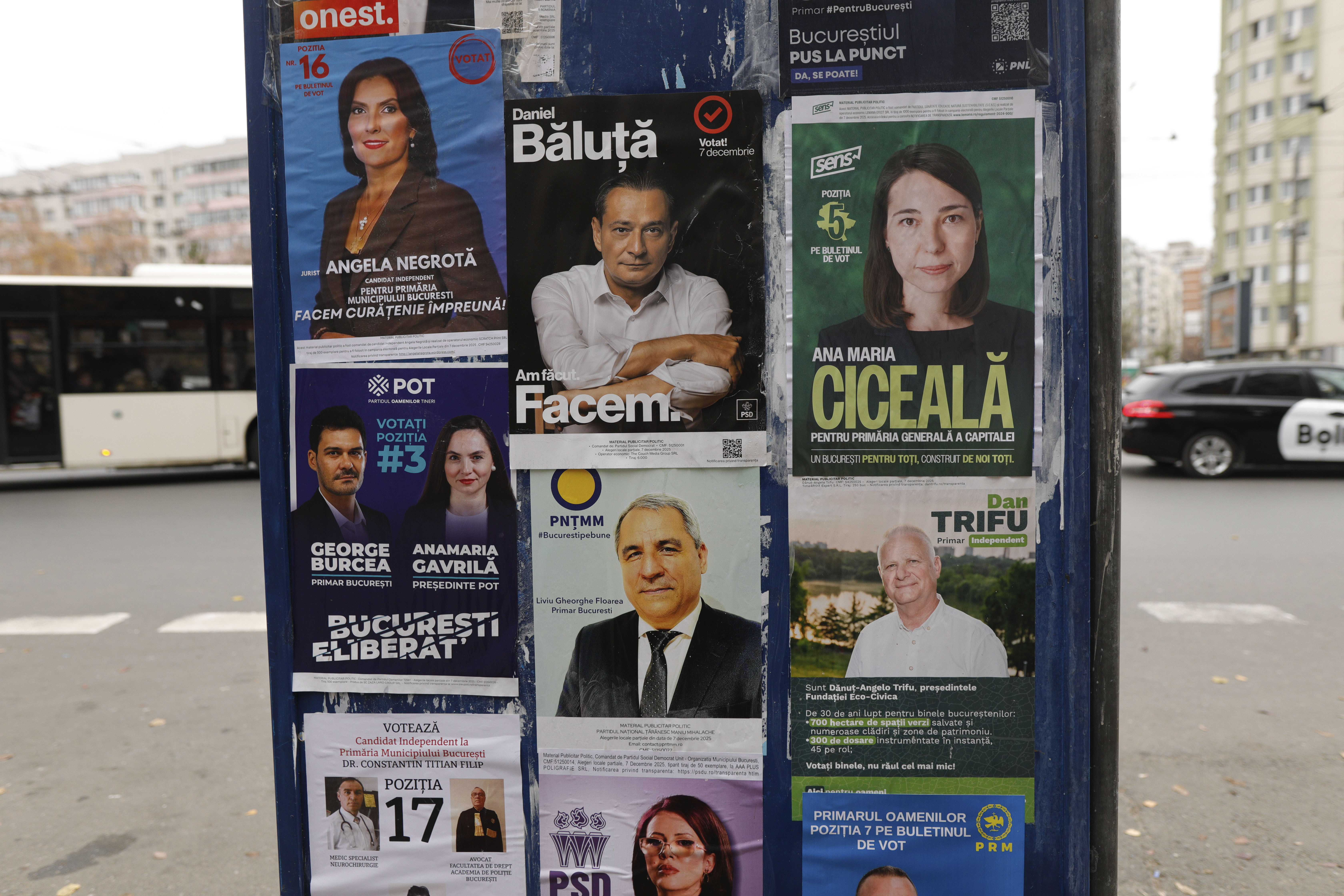 MAI: 21 de sesizări în campania pentru alegerile locale parțiale. Amendă de 4.500 lei pentru distrugerea unui afiș