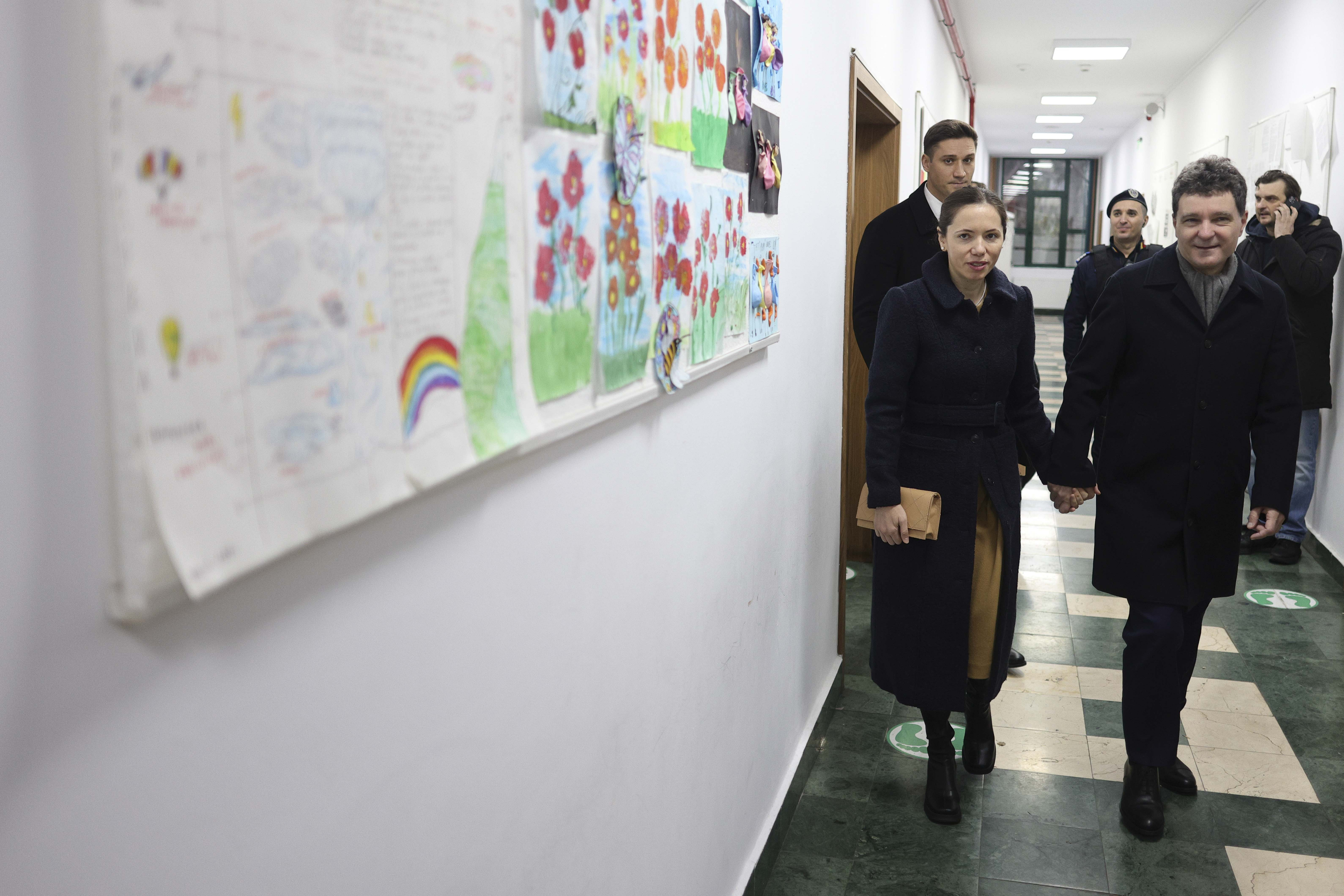 Alegeri locale 2025. Nicușor Dan: Am votat pentru o Românie în Occident, pentru aceste valori care cred că ne definesc. VIDEO