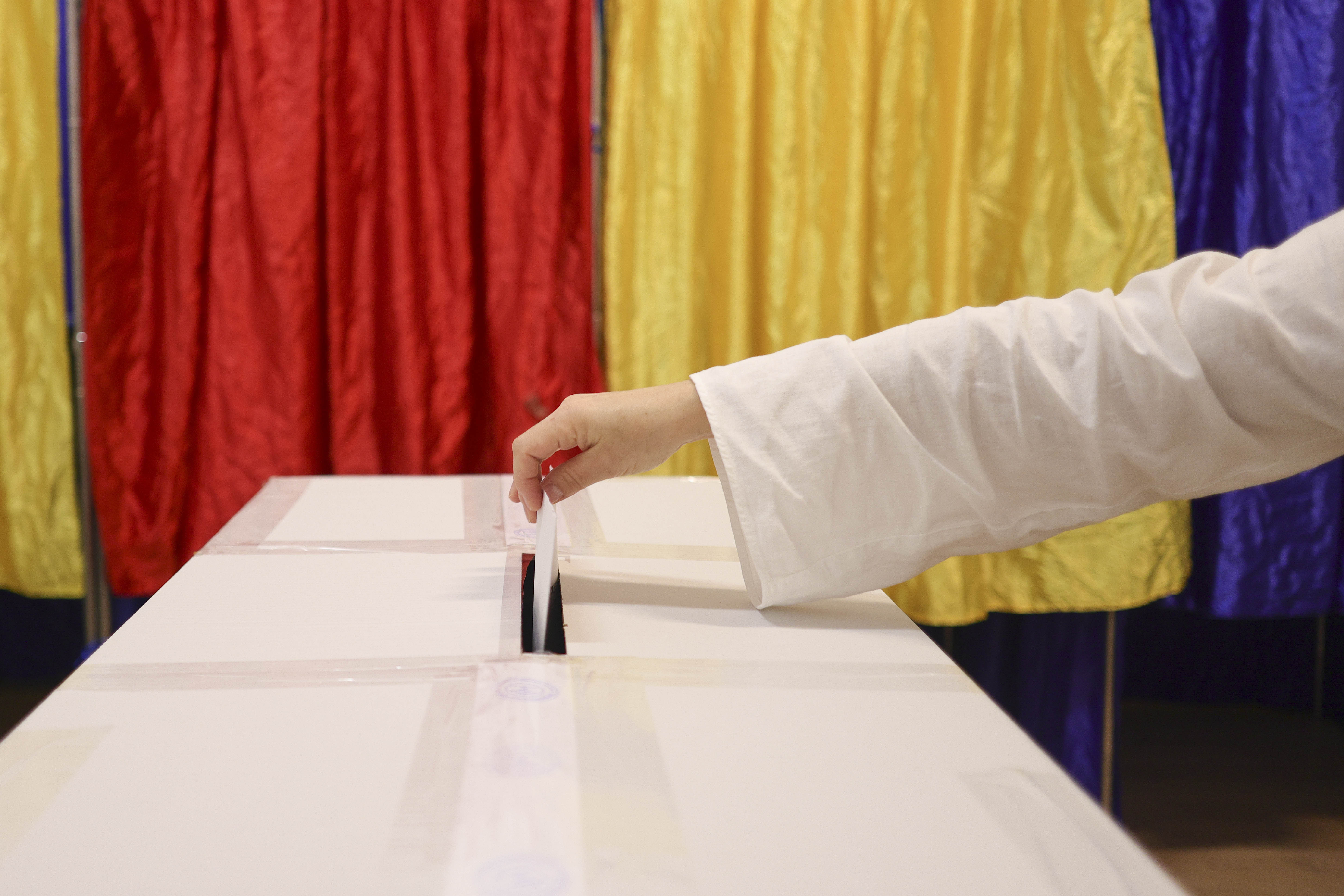 În judeţul Buzău a fost cea mai slabă prezenţă la vot din ţară, la jumătate faţă de alegerile locale din 2024