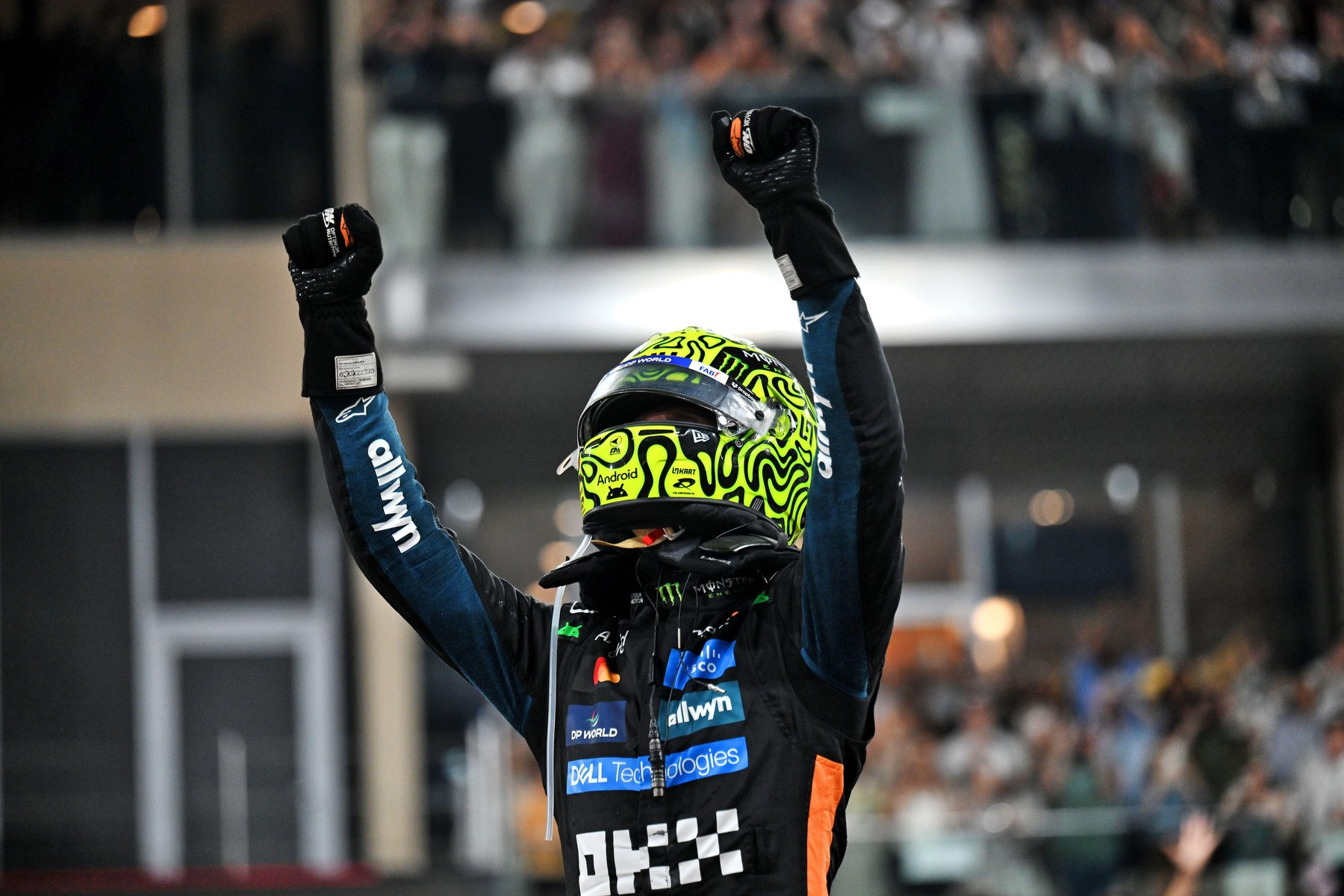 Lando Norris este noul campion de Formula 1. Este primul său titlu mondial din carieră