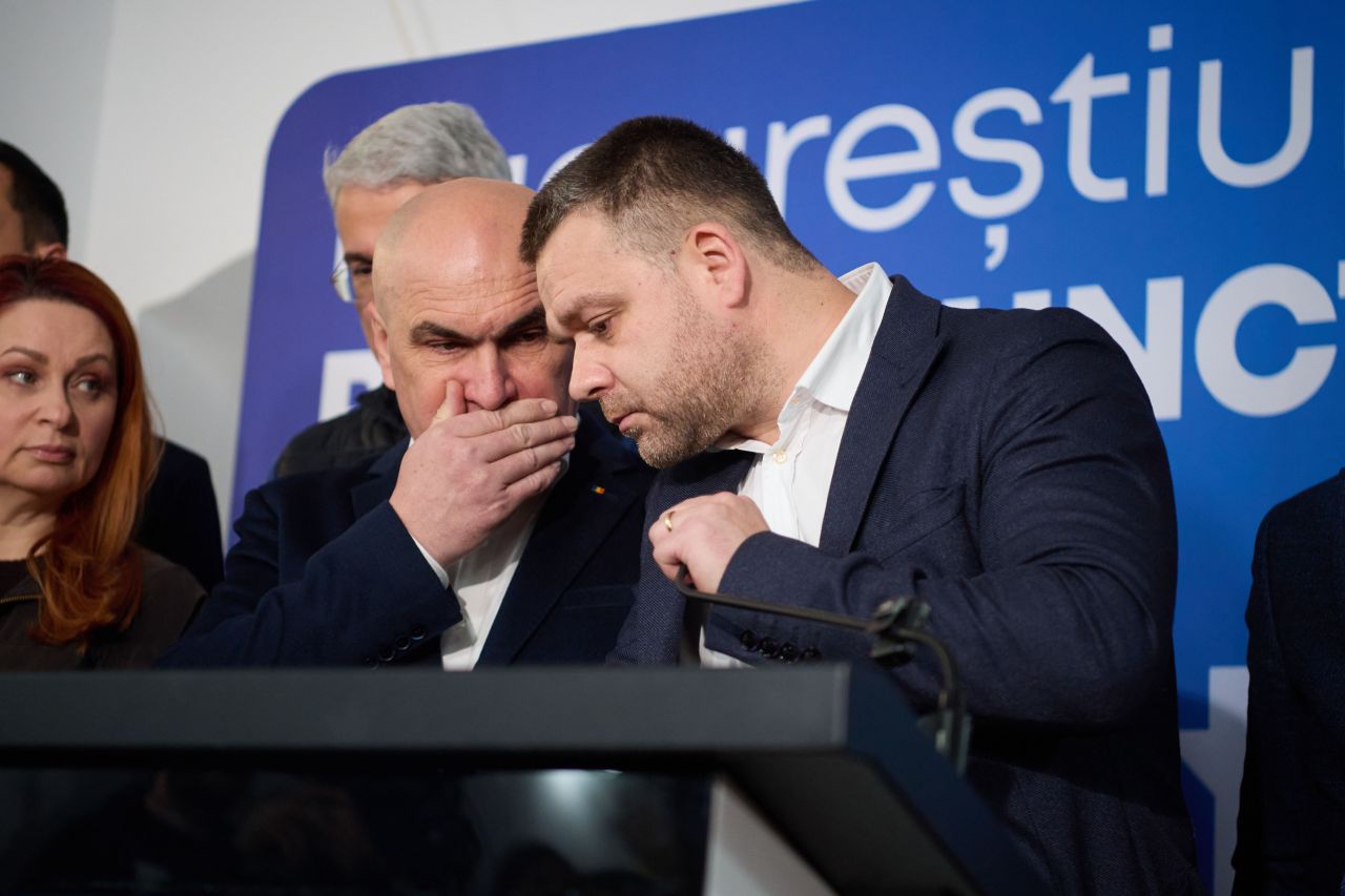 Ciucu, după ce Bolojan a fost huiduit de Ziua Marinei: Știa ce se va întâmpla, dar cineva trebuia să reprezinte statul român