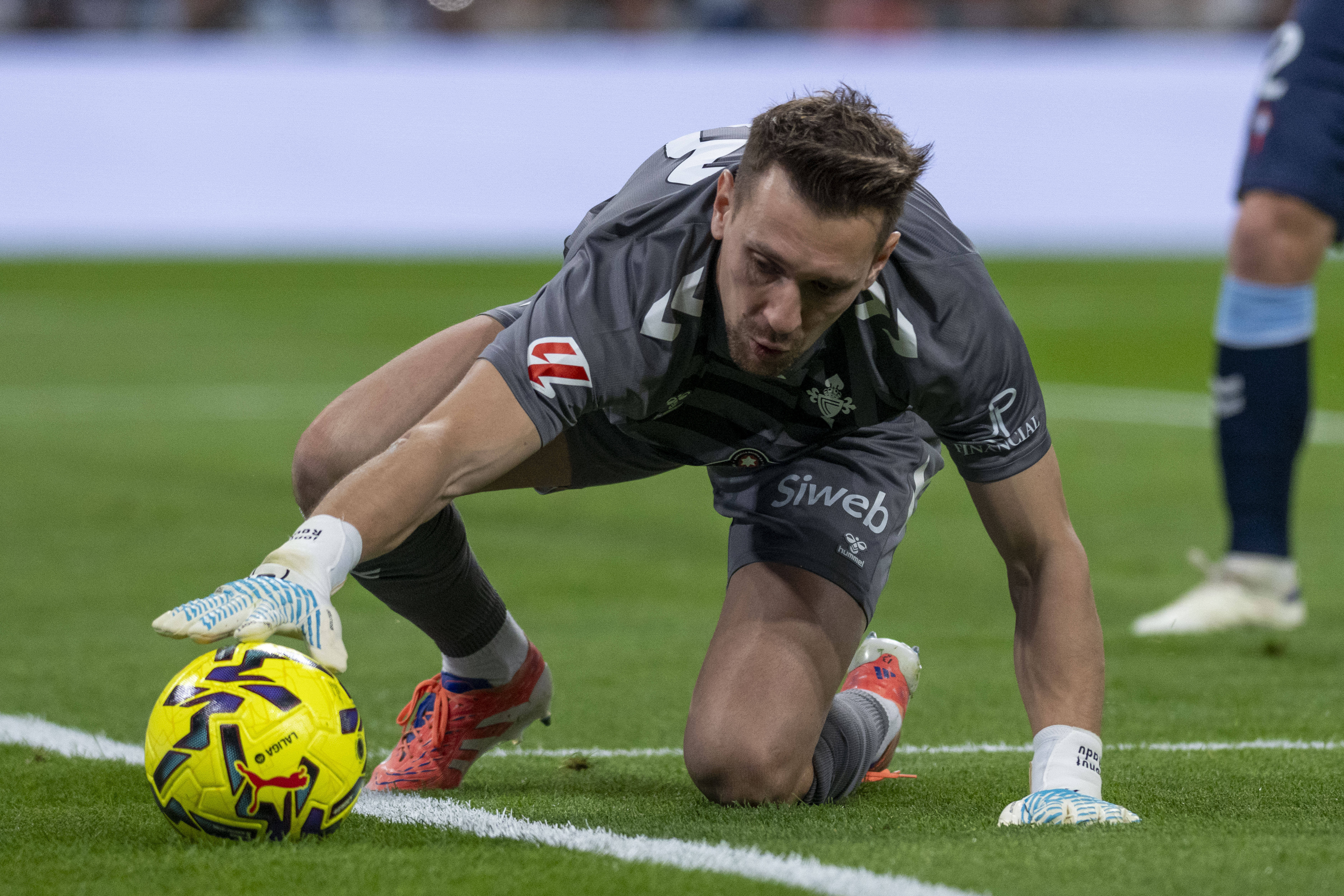 Atmosferă tensionată la Real Madrid după eșecul cu Celta Vigo. Ionuț Andrei Radu, lăudat după prestația fabuloasă