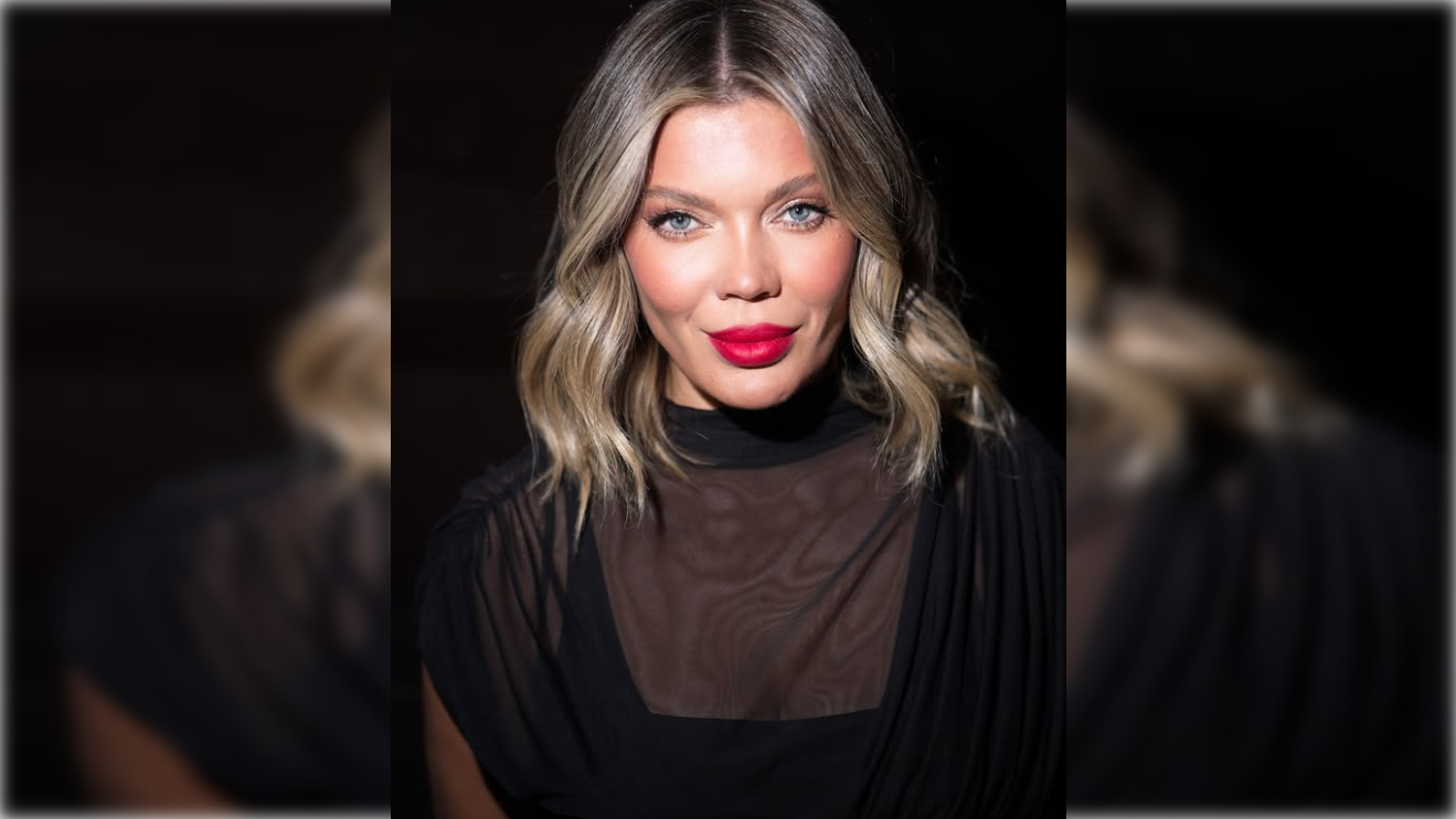 Gina Pistol împlinește 45 de ani. Imagini cu momente din cariera și viața ei | FOTO