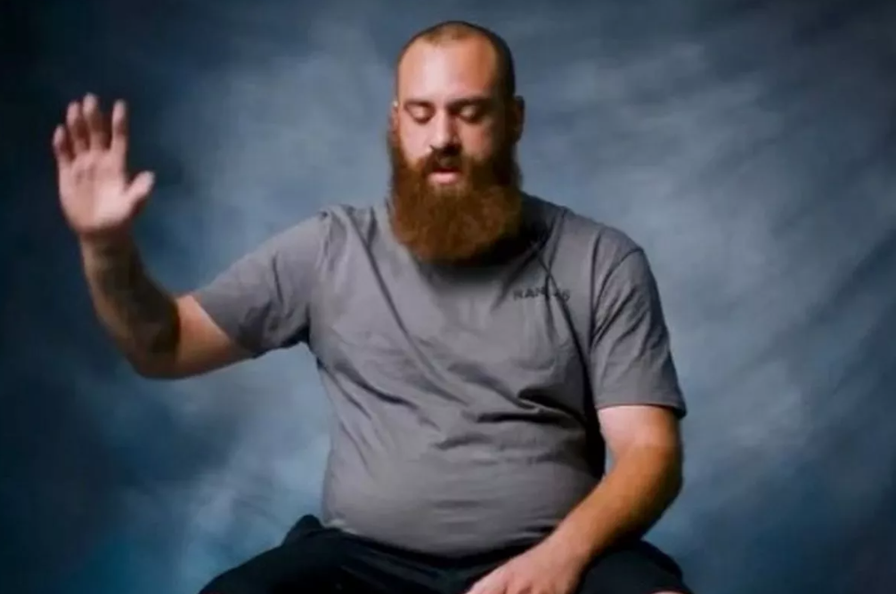 Un bărbat susține că a fost răpit de extratereștri, care i-au furat materialul genetic pentru a crea bebeluși hibrizi