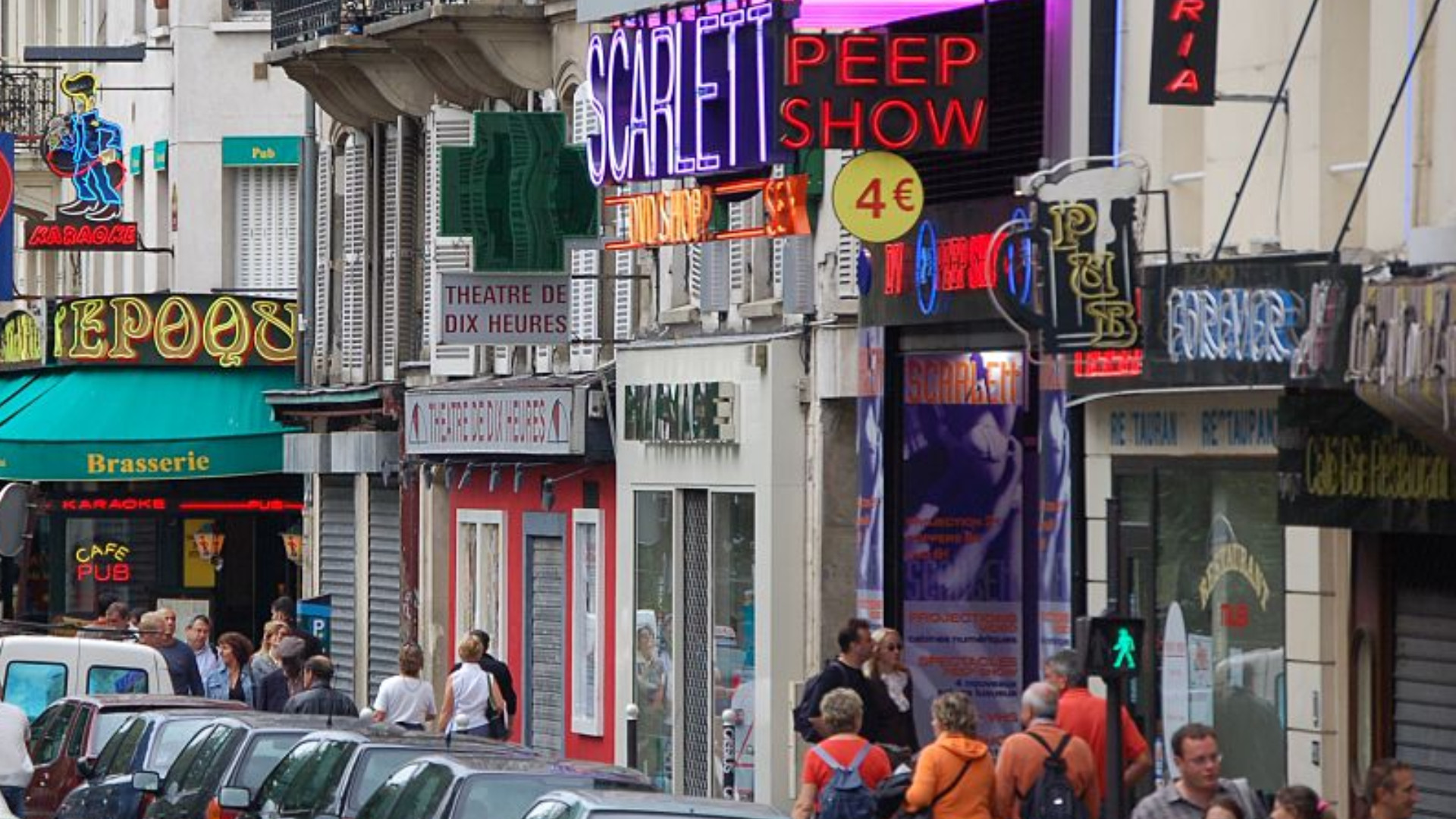 Extrema dreaptă din Franța vrea să redeschidă bordelurile. „Prostituatele ar fi împărătese în regatul lor”