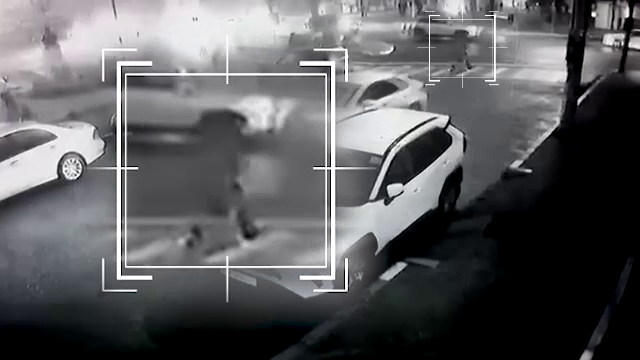 De ce nu a oprit la timp șoferul care a lovit doi adolescenți pe trecerea de pietoni, în Buzău. Momentul a fost filmat