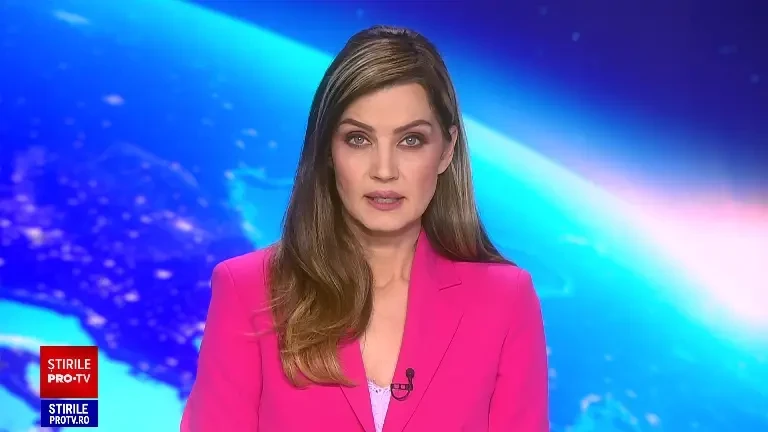 Deflagrație puternică într-un bloc din Bihor, din cauza unei butelii. Balconul s-a prăbuşit cu tot cu proprietara