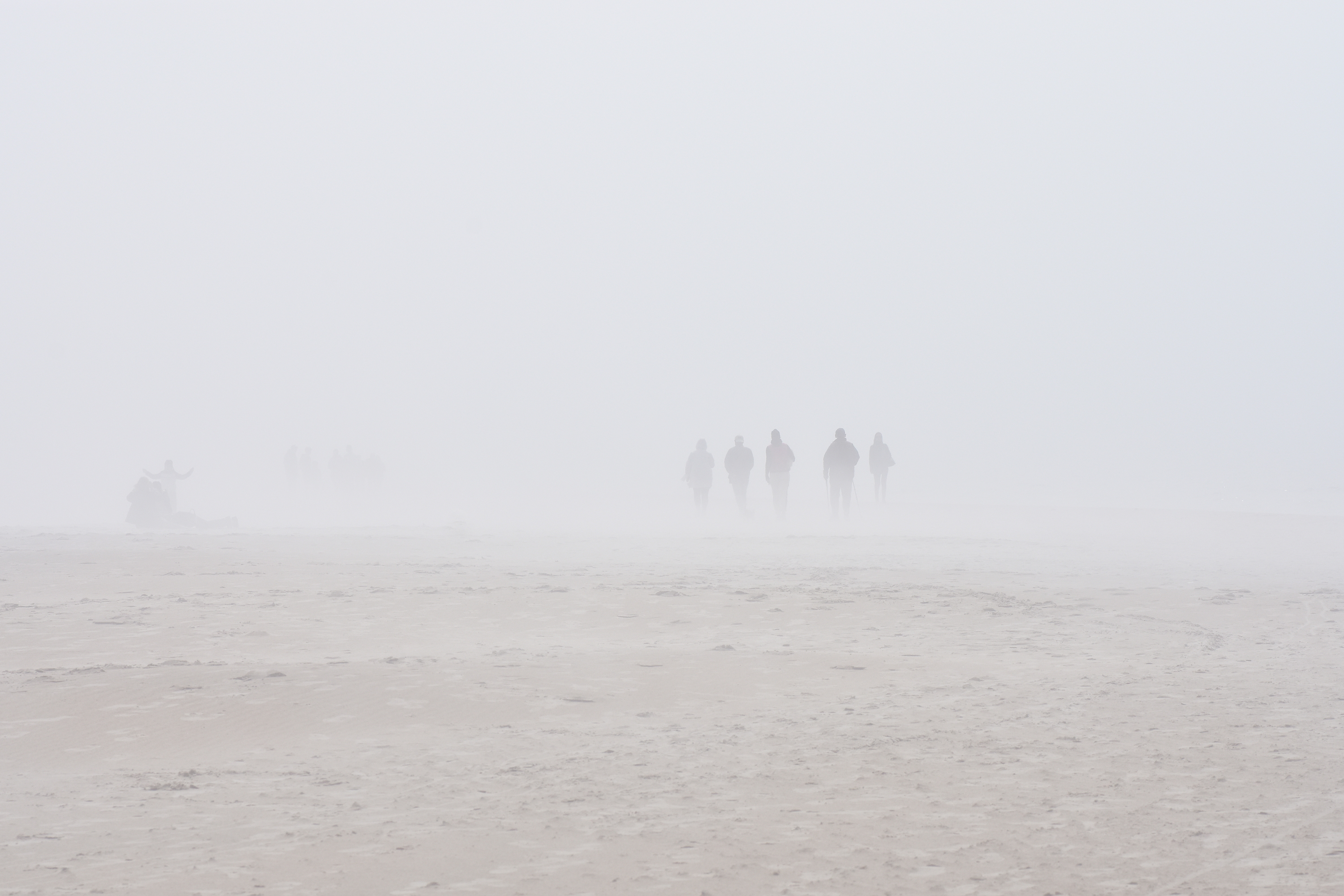 Vremea de azi, 11 decembrie. Bucureștiul rămâne sub nori, cu ceață și maxime de până la 10 grade