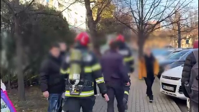 Peste 900 de elevi și profesori, evacuați dintr-un liceu din Sibiu. A fost declanșată alarma de gaz