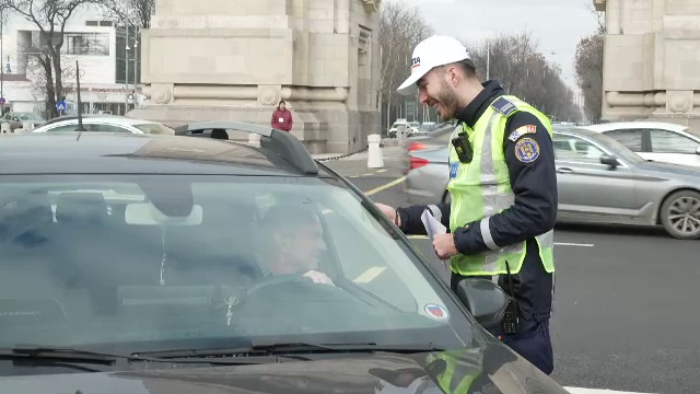 Campanie neobișnuită a polițiștilor de la Brigada Rutieră în Capitală. Ce au primit șoferii în trafic