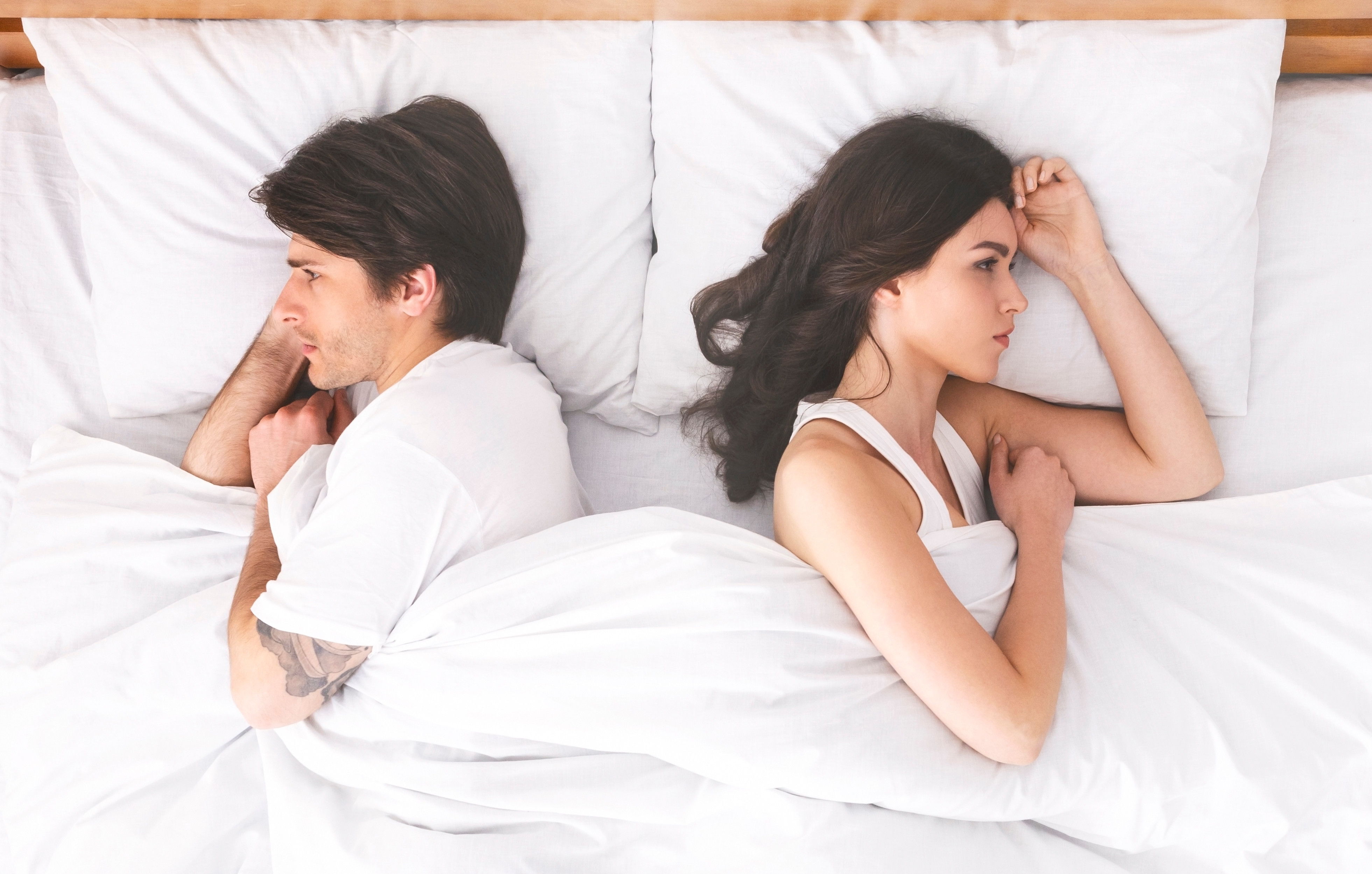 Anxietatea de performanță la bărbați și femei. Cum ne blochează corpul și mintea în momentele intime