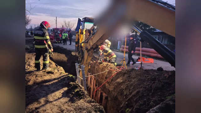 Tragedie pe un șantier din Brăila. Un muncitor a sfârșit sub un mal de pământ, în timp ce lucra la o rețea de canalizare