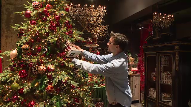 Care sunt tendințele pentru decorațiunile de brad în acest an. Sfaturi de la experți: „Ele sunt iubite de clienți”