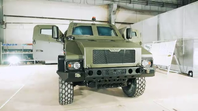 Cum arată primul vehicul blindat de luptă proiectat integral în România. „Personalul rămâne în viață chiar dacă e distrus”