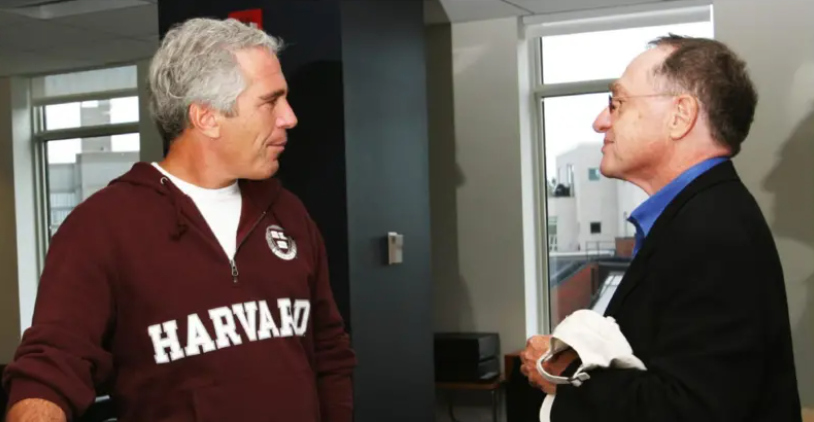 Dosarul Epstein: Democraţii au publicat fotografii cu Donald Trump înconjurat de femei. Ce personalități mai apar în imagini