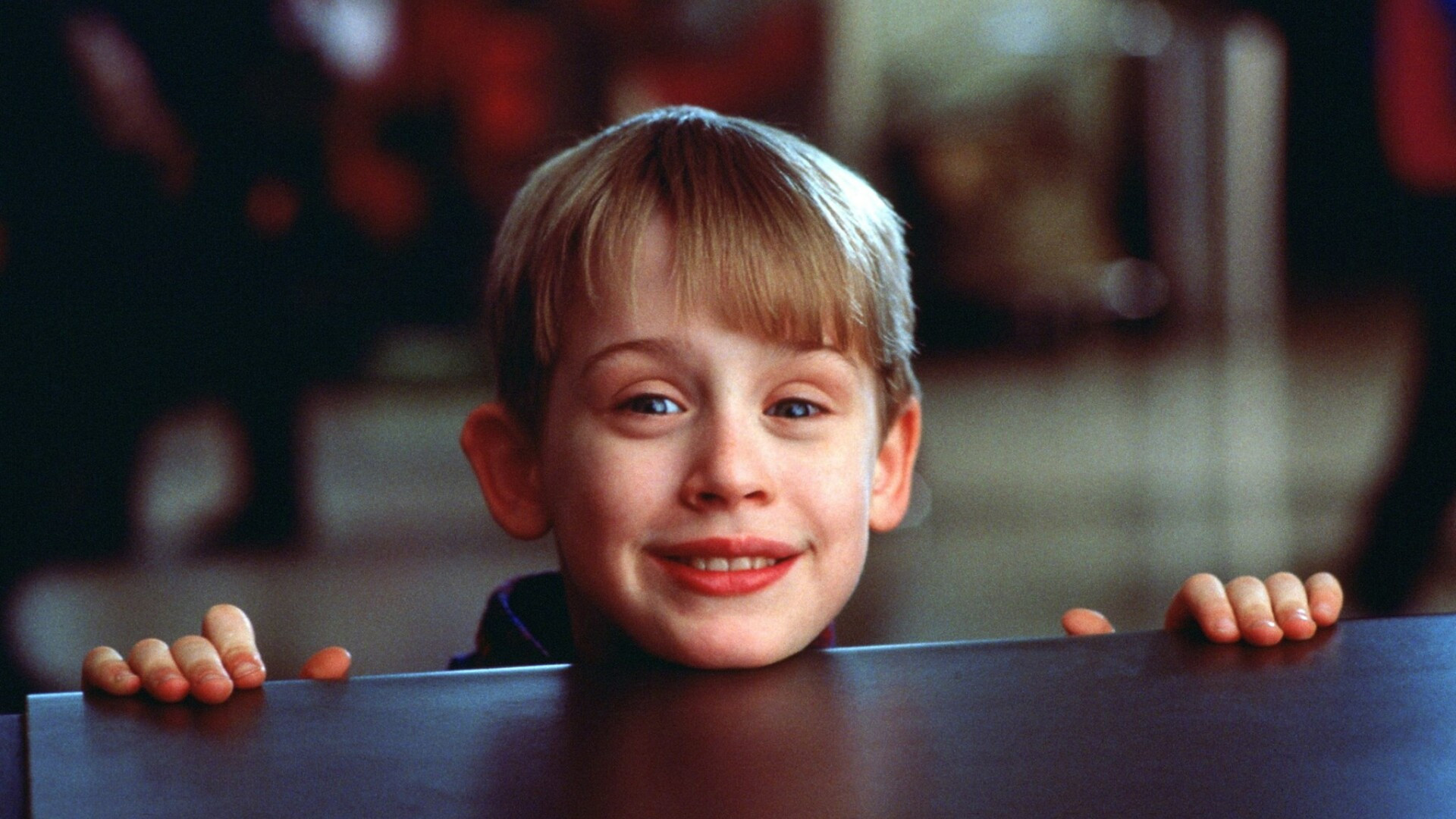 Secretele din „Singur Acasă”, dezvăluite de Kevin la maturitate. Cum arată acum „băiețelul uitat acasă”. GALERIE FOTO