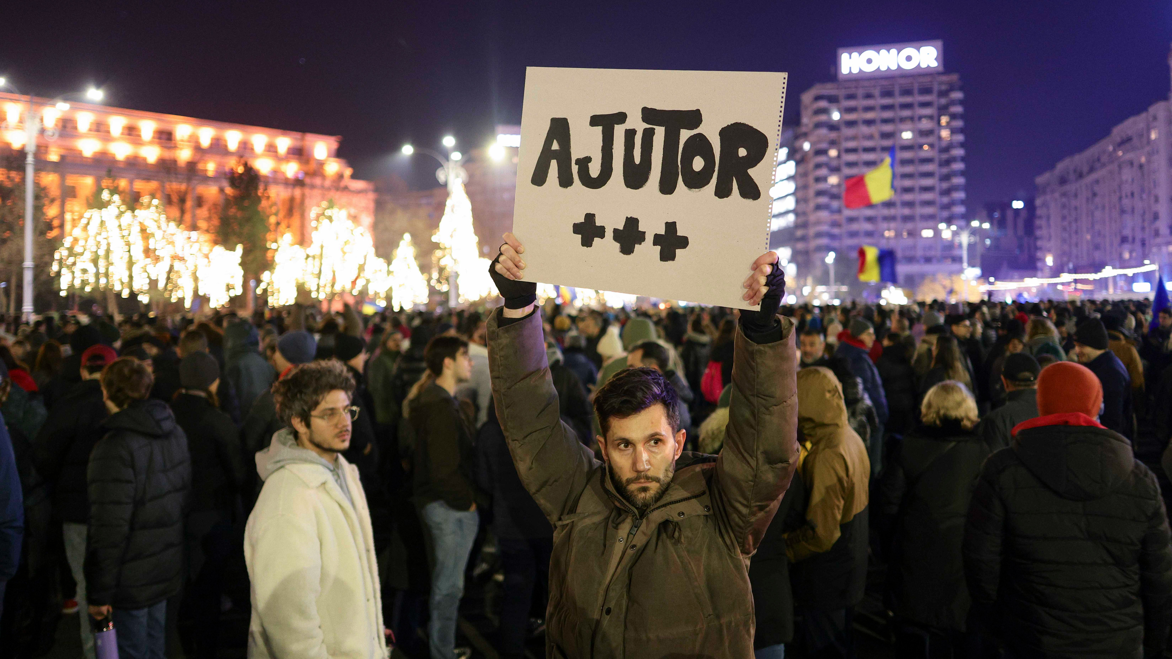 „Împreună pentru Justiție”, a patra zi de proteste în București și marile orașe. Lista revendicărilor celor ieșiți în stradă