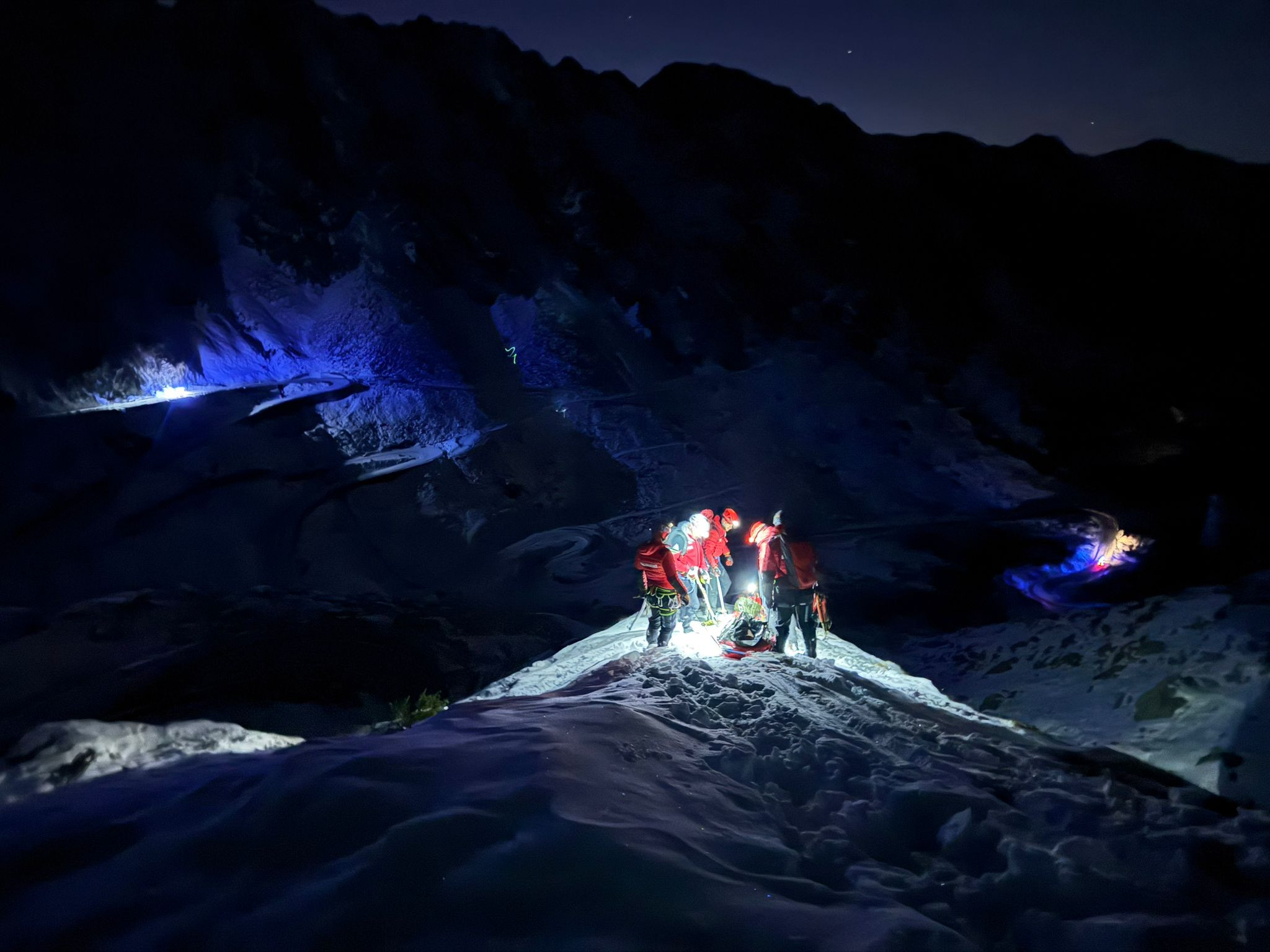 Zeci de turiști salvați de pe munte în ultimele 24 de ore. Unde au fost cele mai multe intervenții ale salvamontiștilor