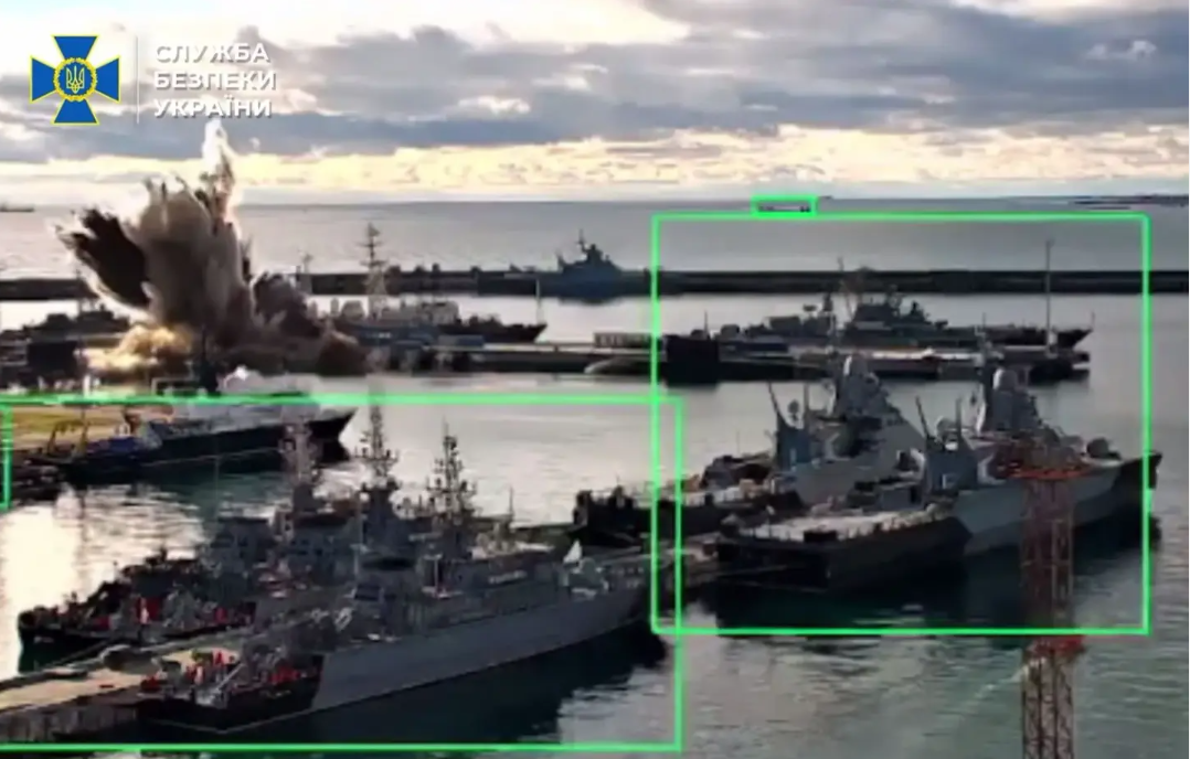 Ucraina a distrus cu drone un submarin rus de 400 de mil. de dolari în Marea Neagră, dotat cu lansatoare de rachete Kalibr