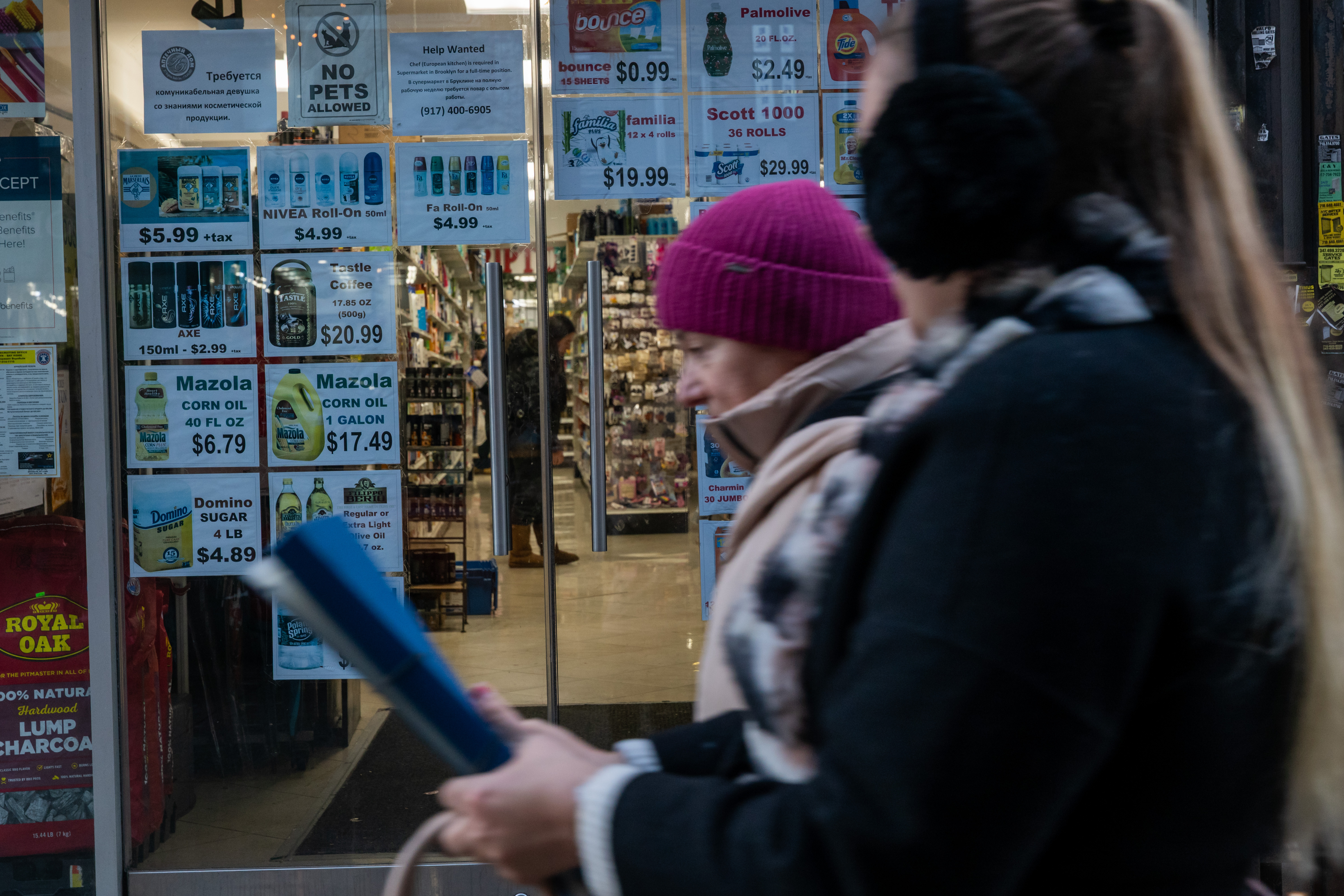 Oameni la cumpărături SUA