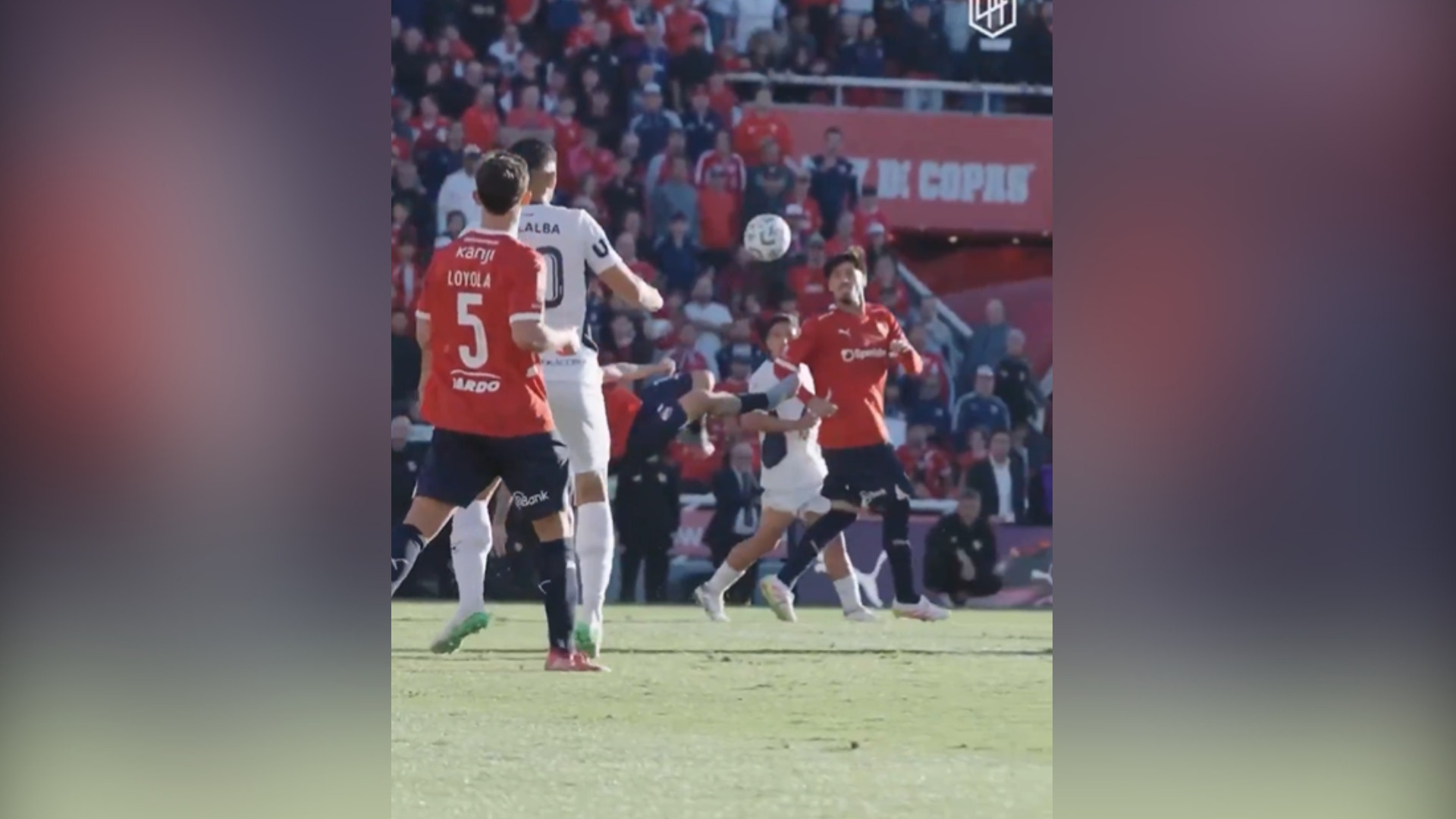 Argentinianul Santiago Montiel a câștigat Premiul FIFA Puskás 2025 pentru golul său spectaculos din foarfecă. VIDEO