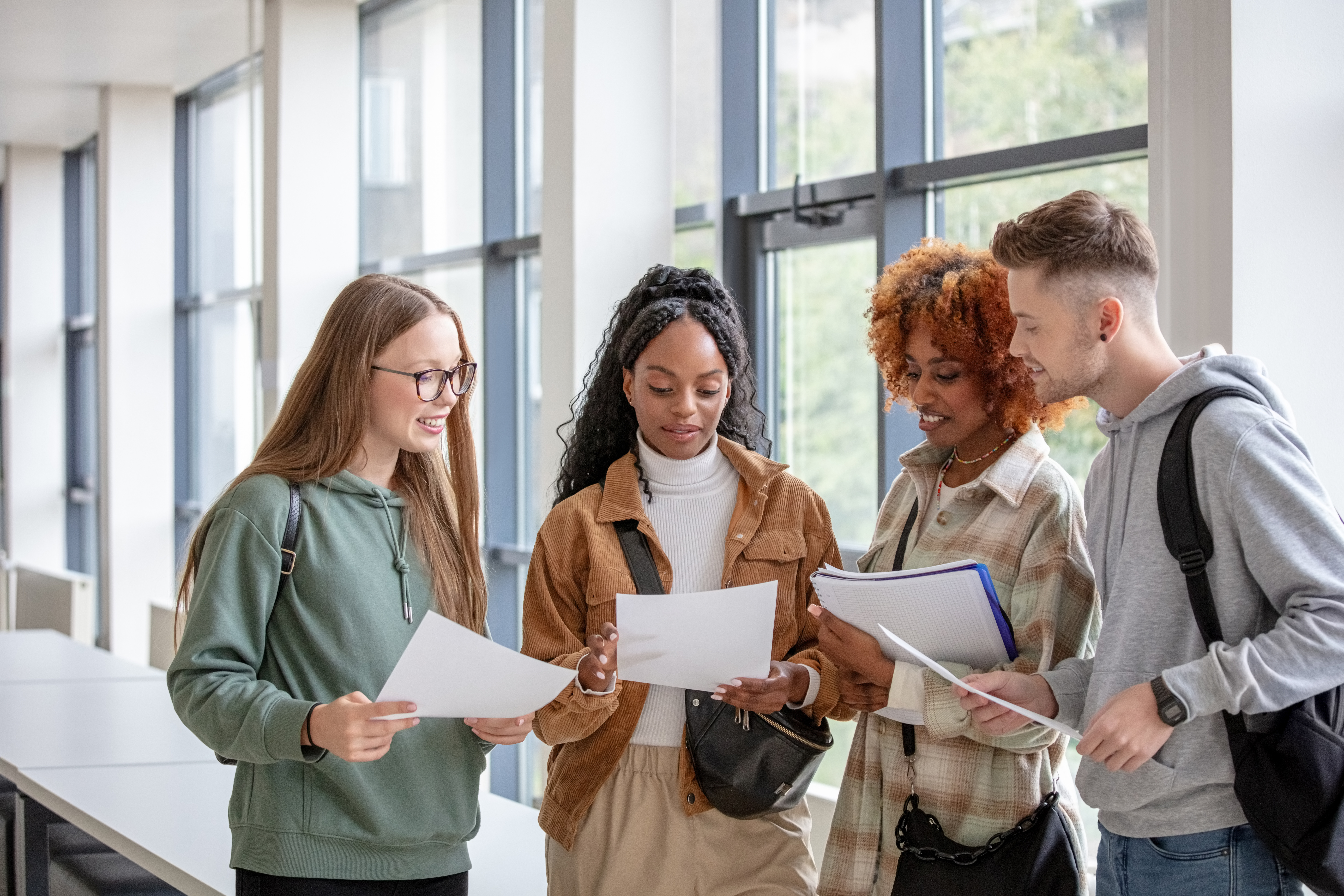 Universitățile vor asigura 75% din stagiile de practică ale studenților. Legea merge la promulgare