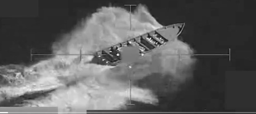 SUA au atacat alte două bărci implicate în traficul de droguri în Oceanul Pacific. Cinci persoane au murit. VIDEO