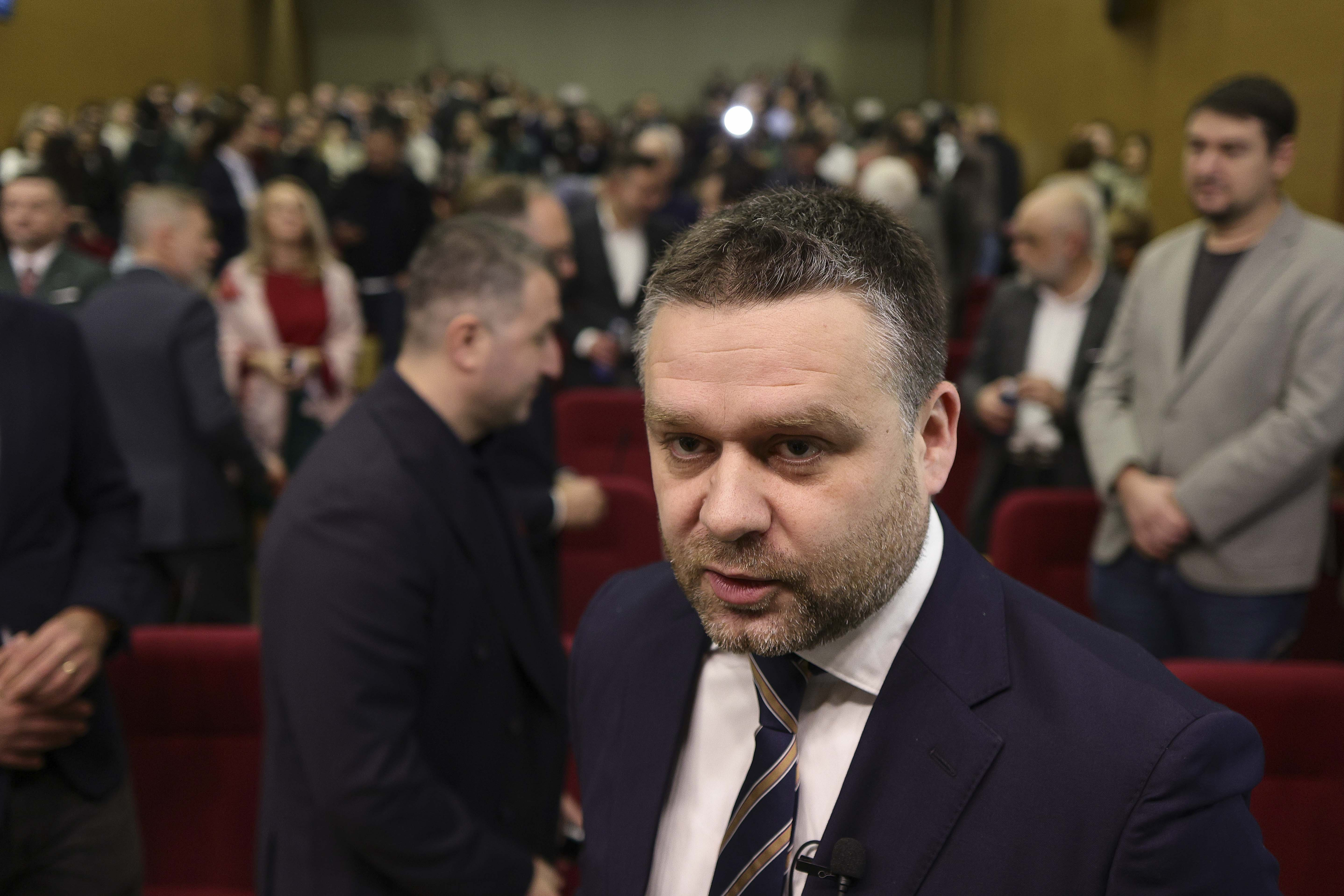 Ciprian Ciucu a depus jurământul pentru preluarea funcţiei de primar general al Capitalei. „Sunt încrezător”