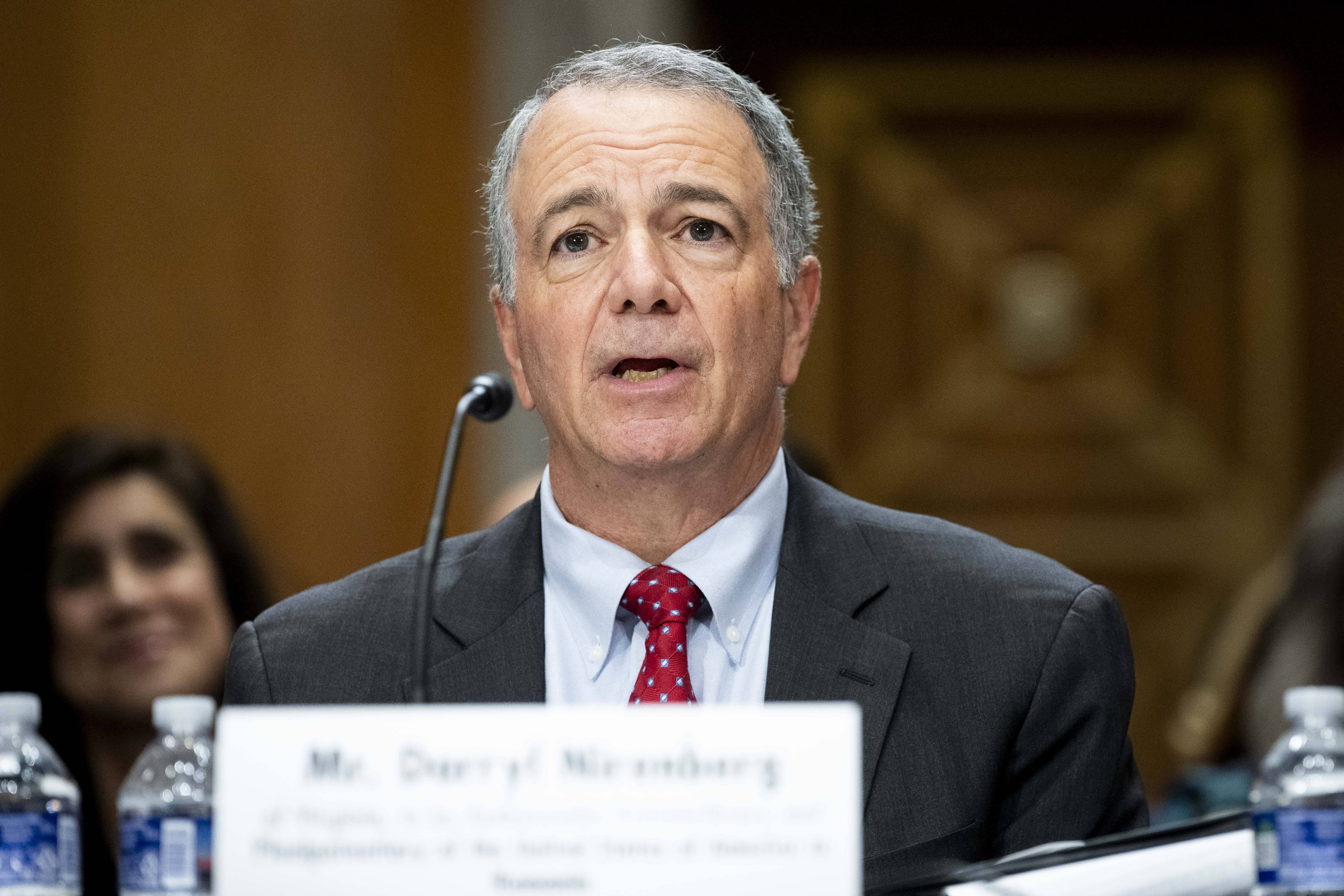 Darryl Nirenberg este noul ambasador al SUA în România. De la băiat de ziare și zugrav, la avocat în Senat și diplomat