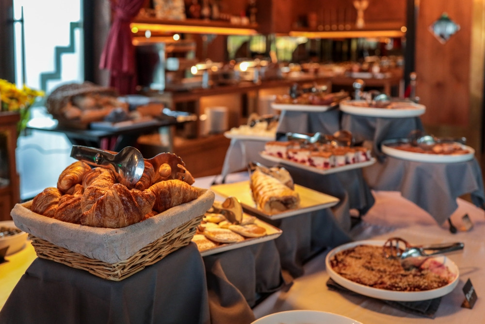 Un spaniol concediat pentru că a oferit colegilor dulciuri de ziua lui a obținut peste 100.000 de euro despăgubiri