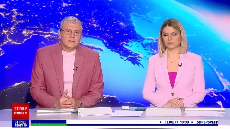 Ceremonie militară la Târgu Jiu: Batalionul 24 Infanterie „Ecaterina Teodoroiu” a primit drapelul de luptă